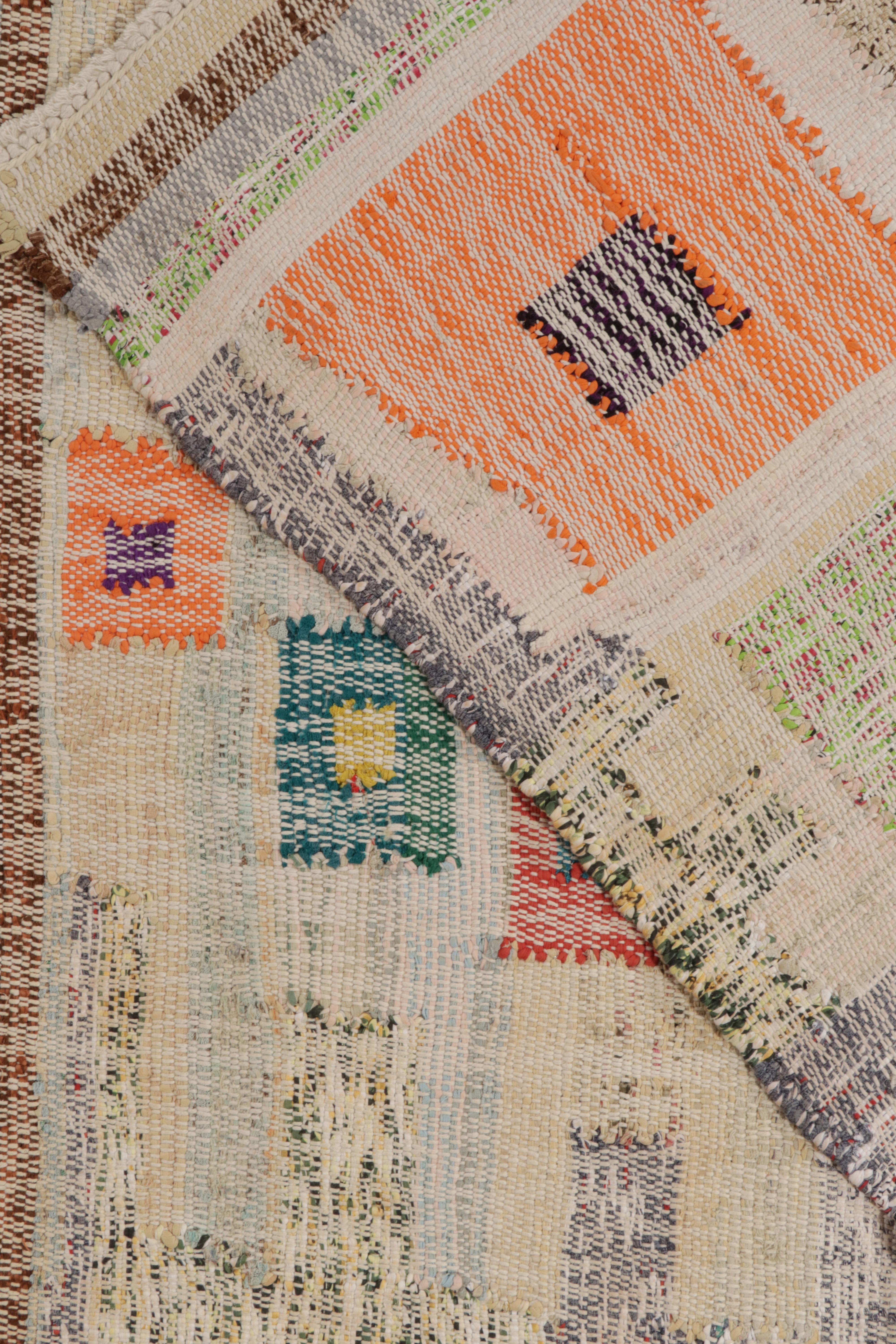 Tapis et kilim moderne Kilims en patchwork à motifs géométriques multicolores Neuf - En vente à Long Island City, NY