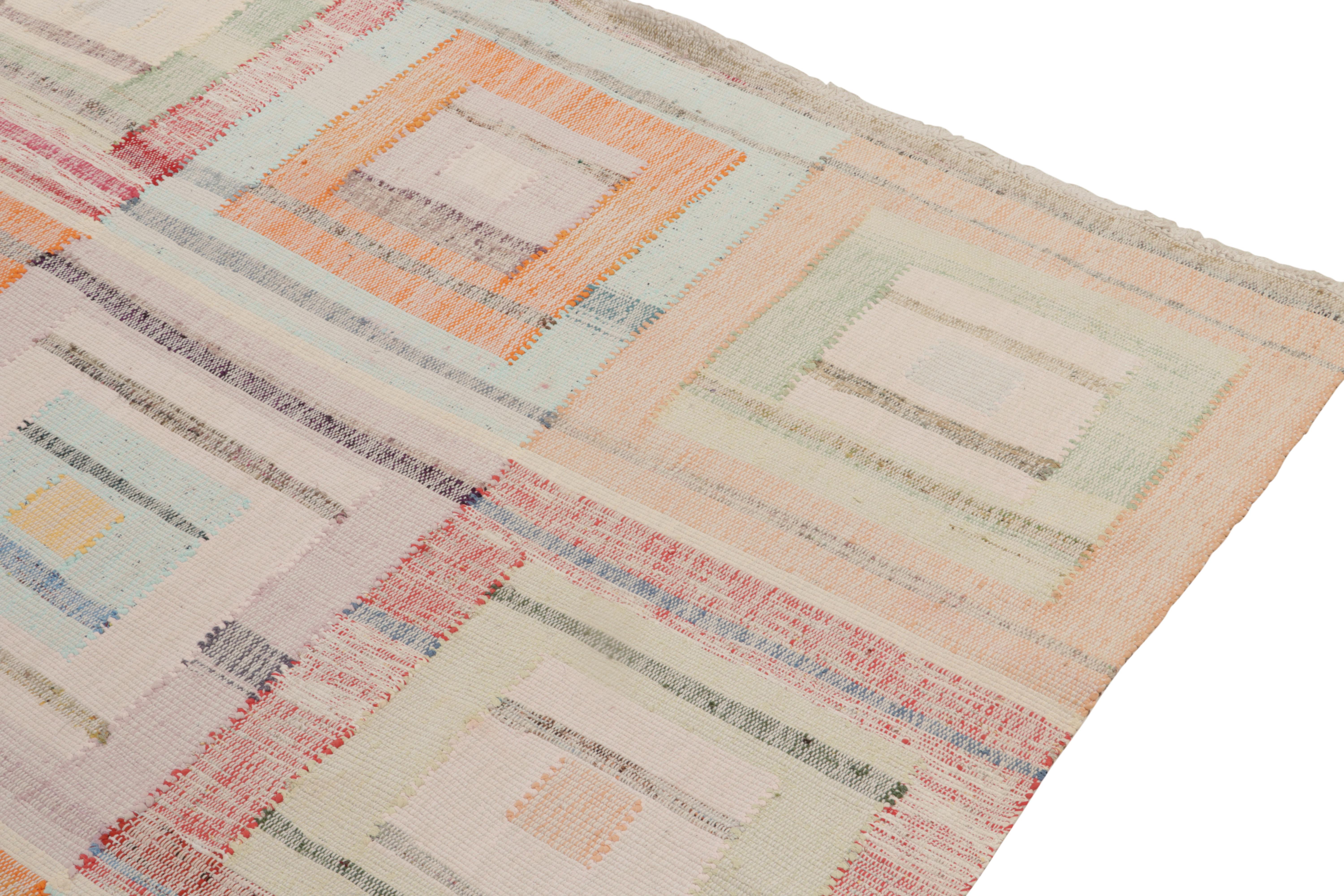 Noué à la main Tapis et kilim moderne Kilims en patchwork à motifs géométriques polychromes en vente