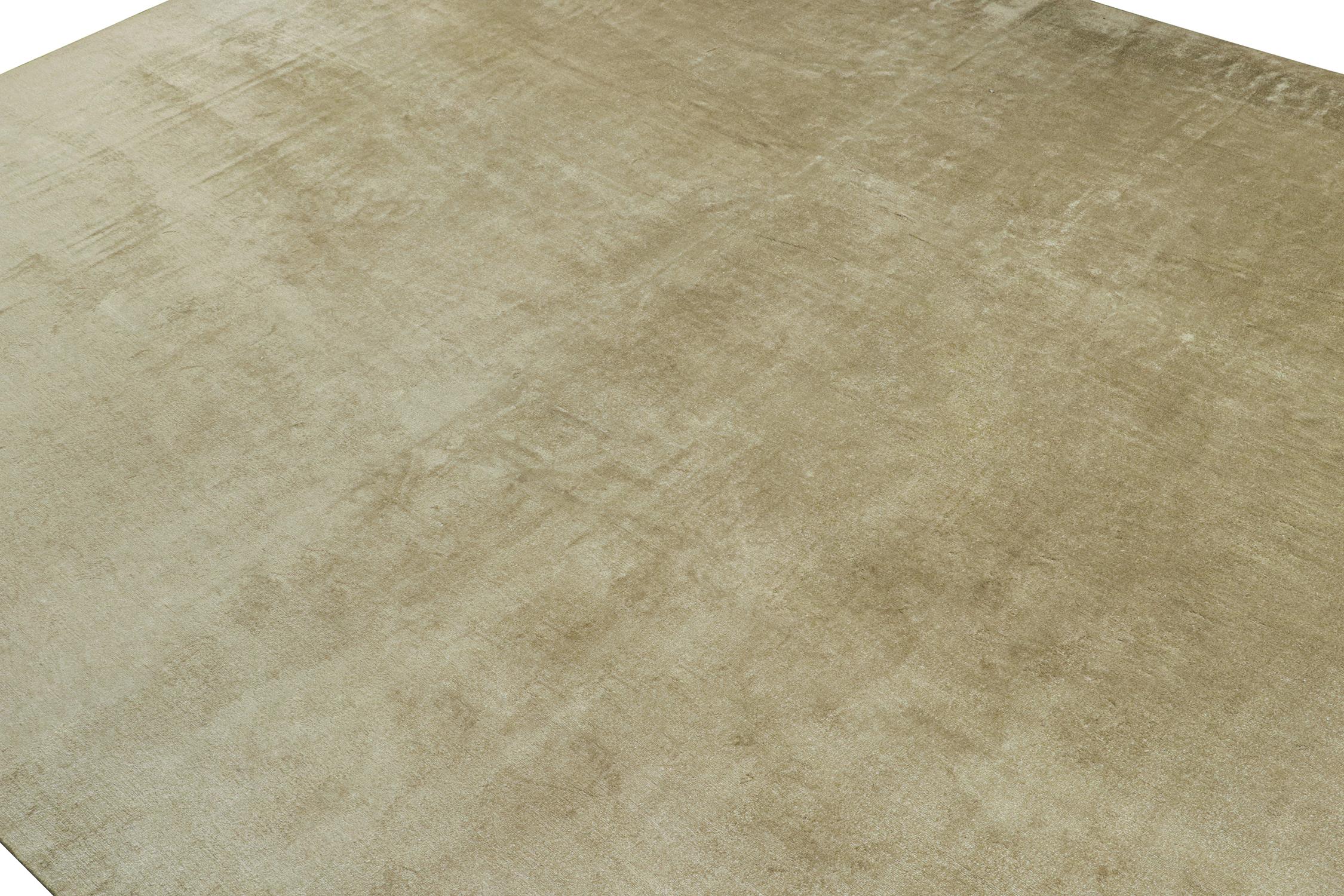 Alfombra lisa moderna de Rug & Kilim en tonos beige sólidos en Nuevo estado para la venta en Long Island City, NY