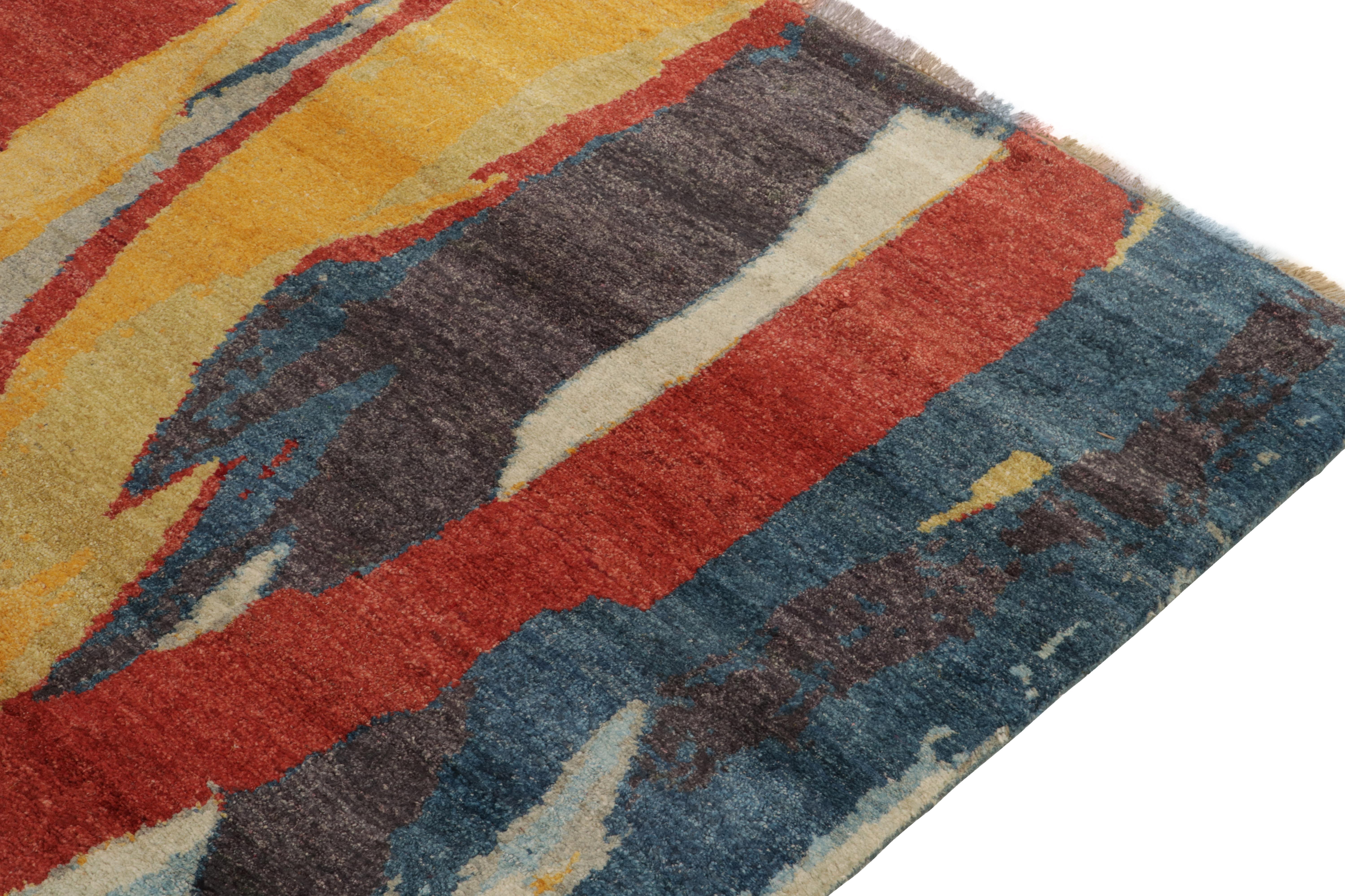 Rug & Kilim’s Modern Rug in a Multicolor Abstract Pattern In New Condition For Sale In Long Island City, NY