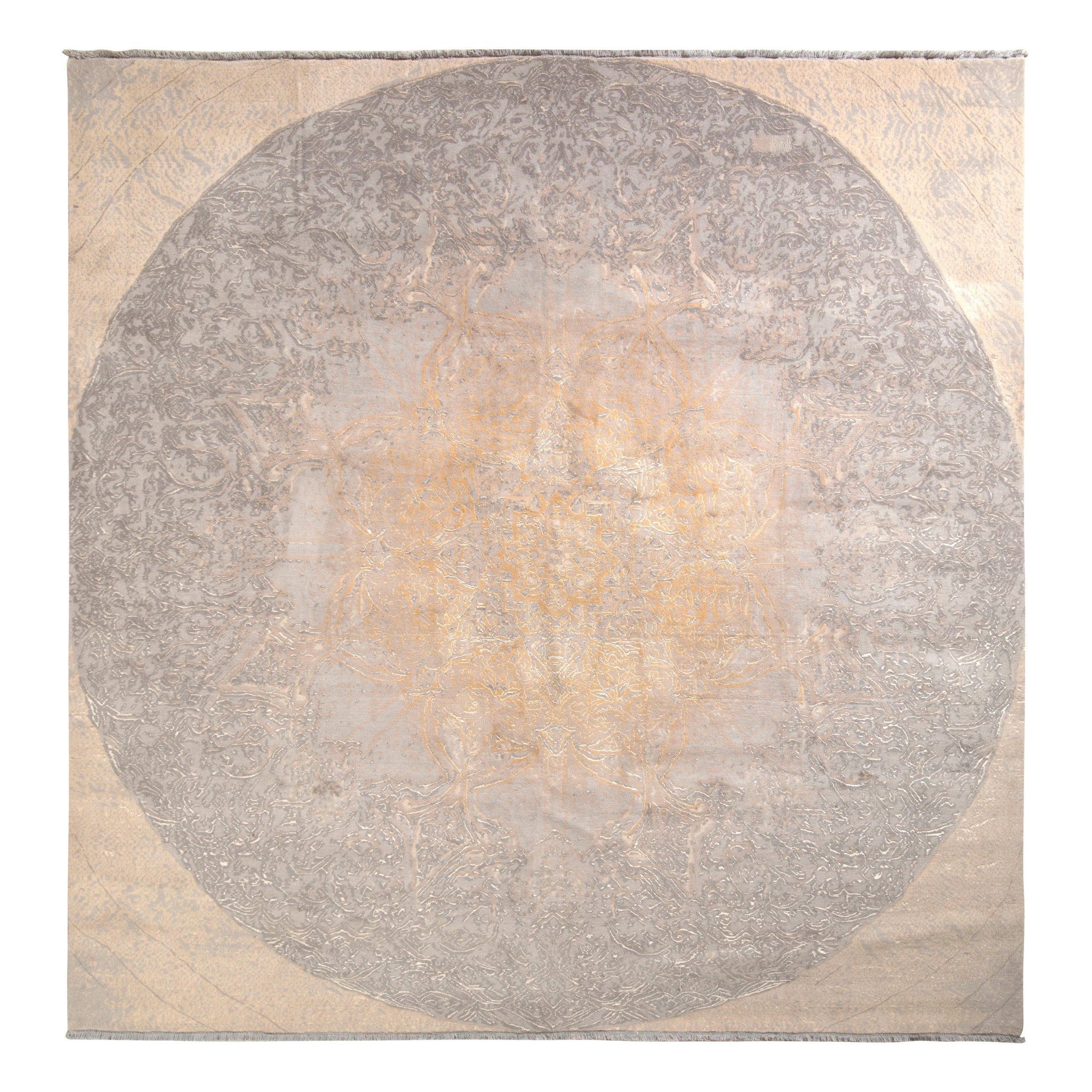 Alfombra moderna Rug & Kilim con diseño de medallón beige y gris en venta