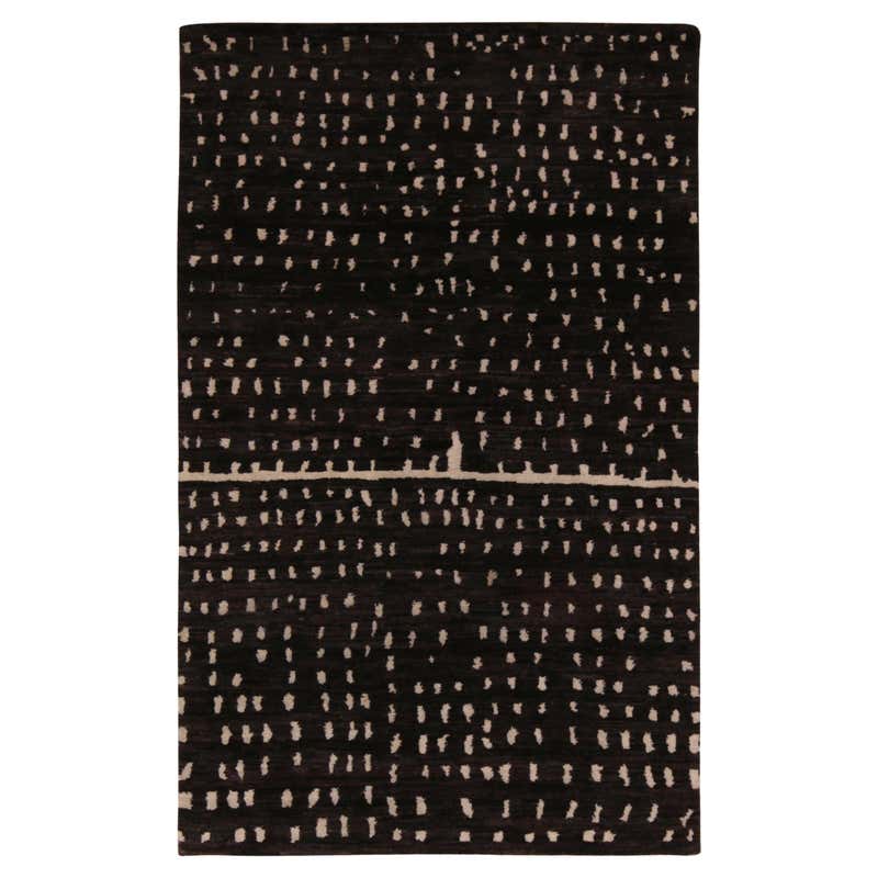 Black and White Pattern Rug For Sale at 1stDibs