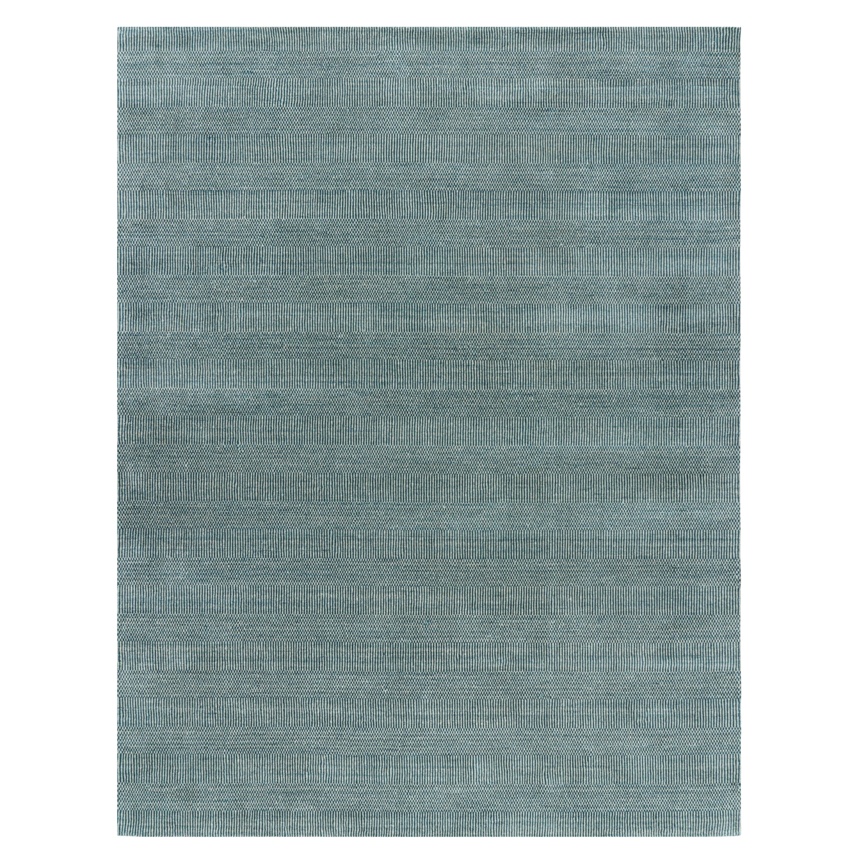 Tappeto moderno Rug
Kilim in blu e crema, con strisce e motivi geometrici