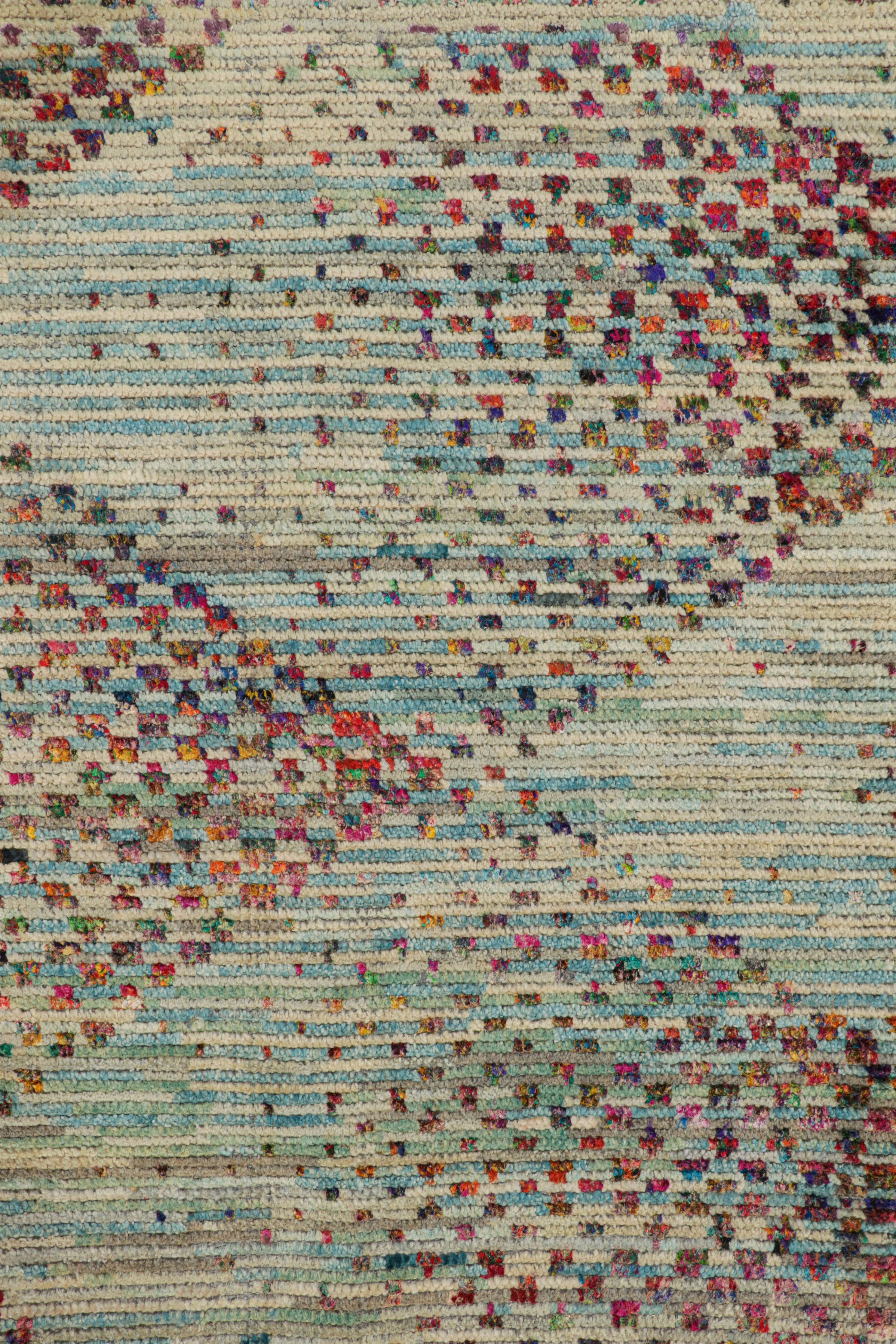 Rug & Kilim's Modern Rug in Blau und Rot Geometrisch gemustert im Zustand „Neu“ im Angebot in Long Island City, NY