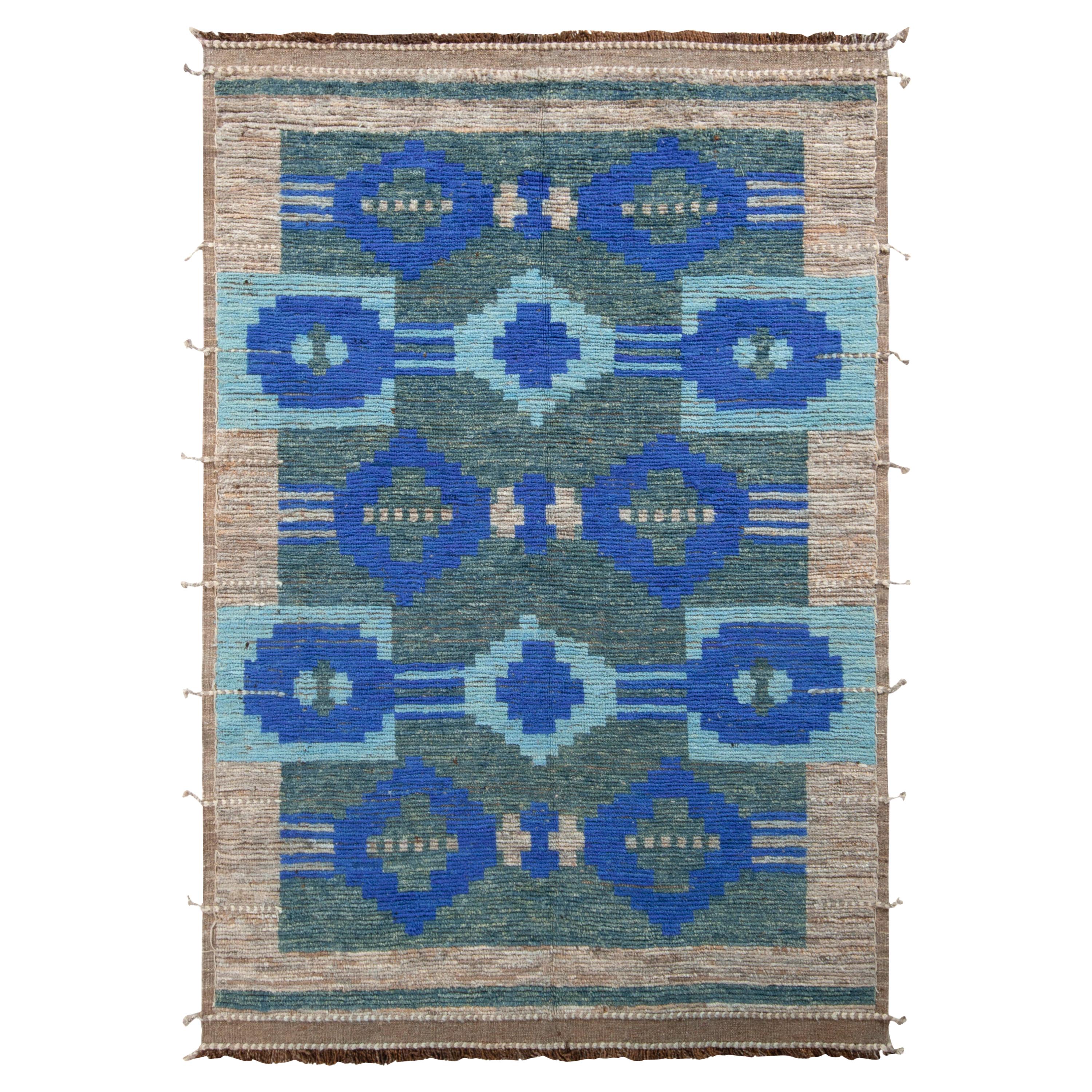 Moderner Teppich von Teppich & Kilims in Blau und Braun mit geometrischem Muster