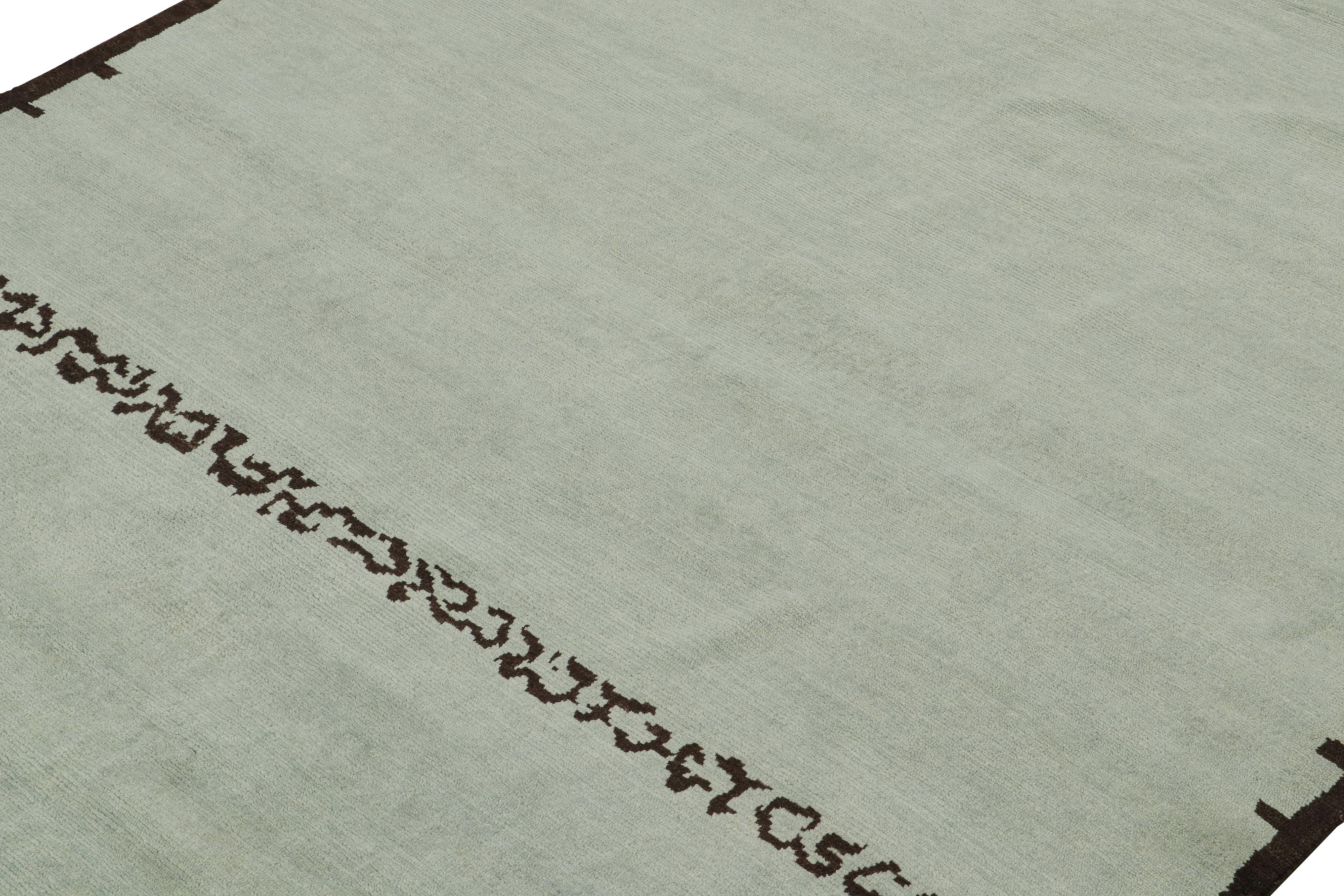 Indiano Tappeto moderno Rug & Kilim in blu con motivi geometrici marroni in vendita