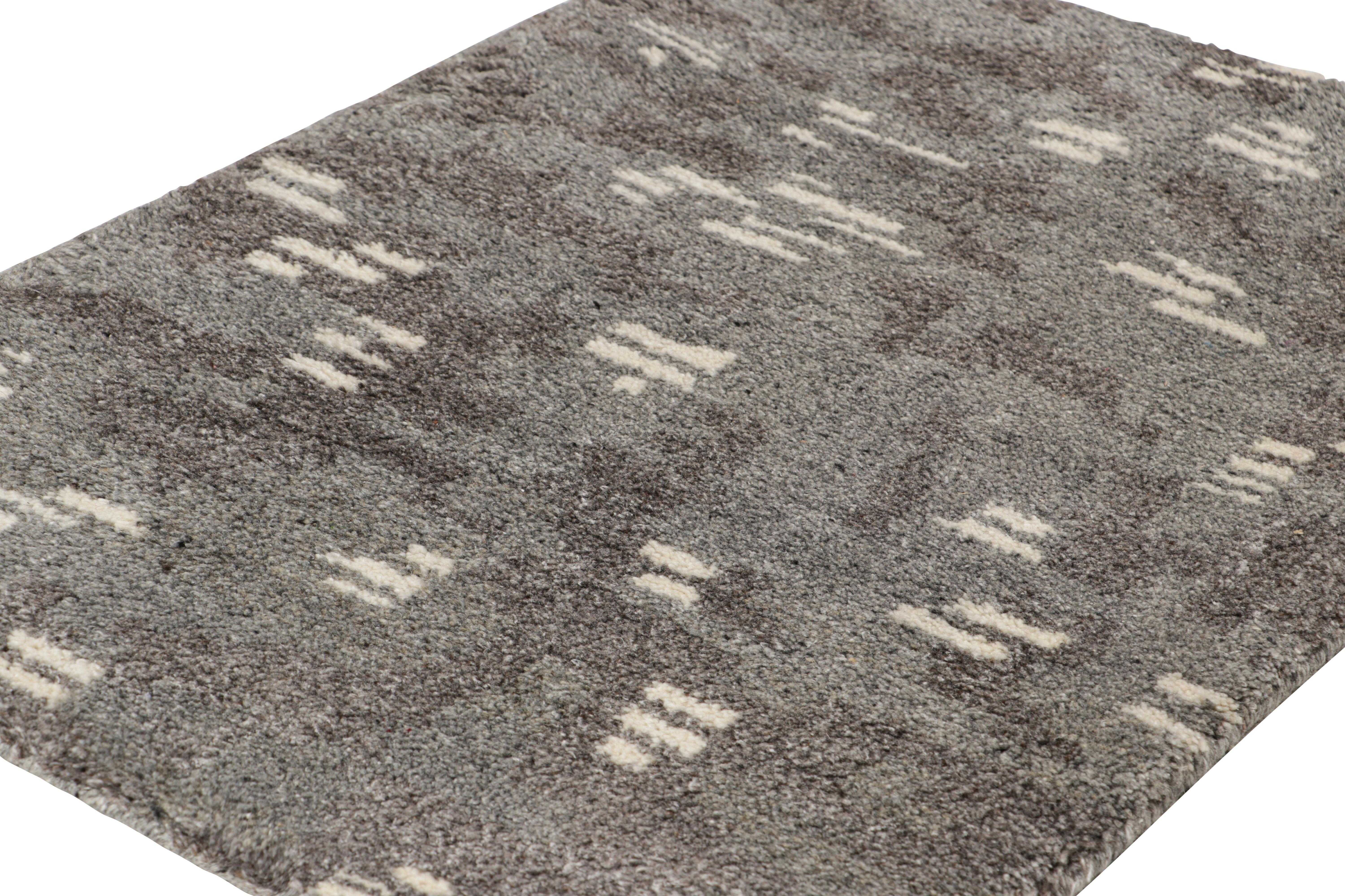 Hand-Knotted Rug & Kilim’s Modern Rug in Charcoal Gray with White Geometric Patterns For Sale