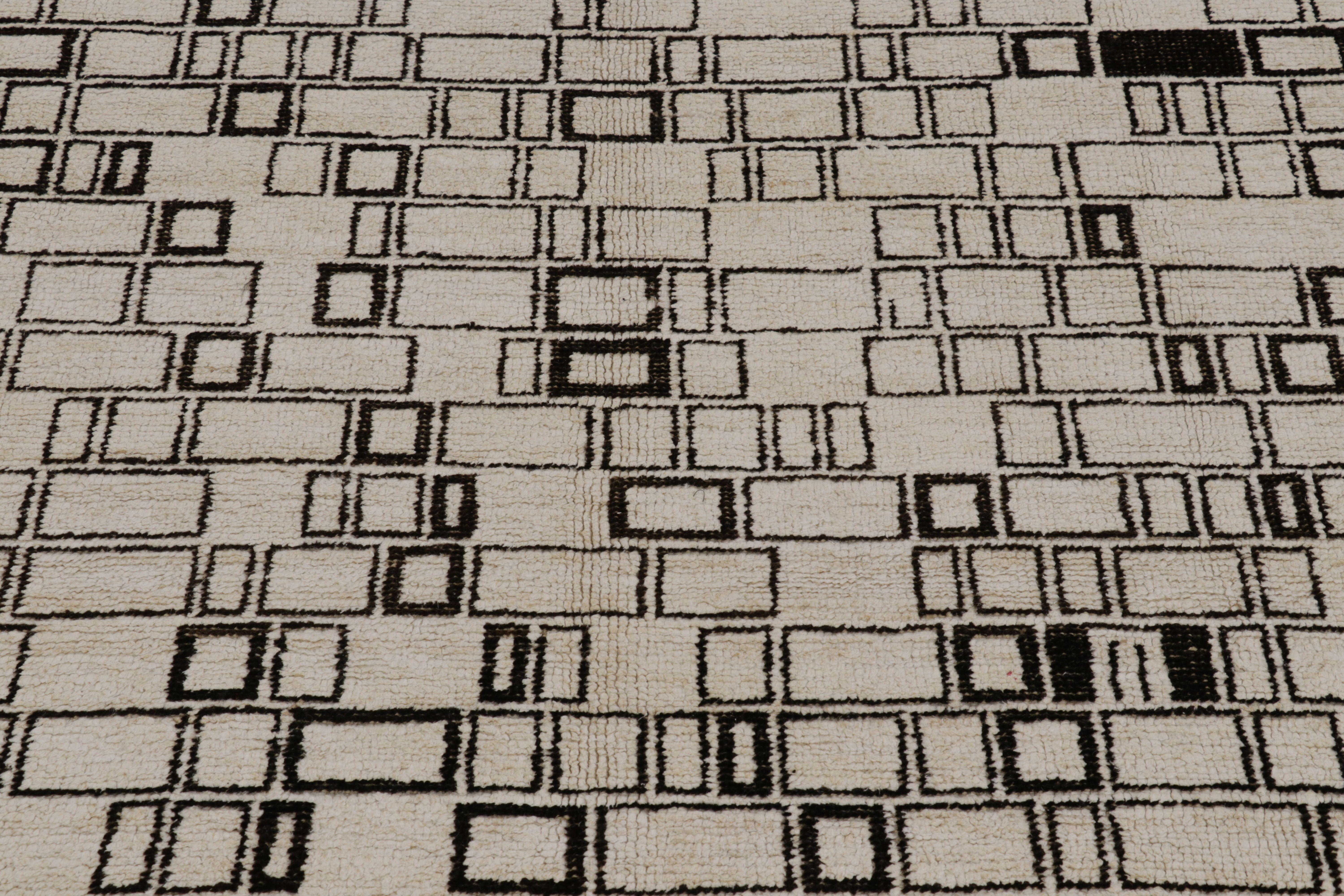 Hand-Knotted Rug & Kilim’s Modern Rug in Gray and Black Geometric Field For Sale