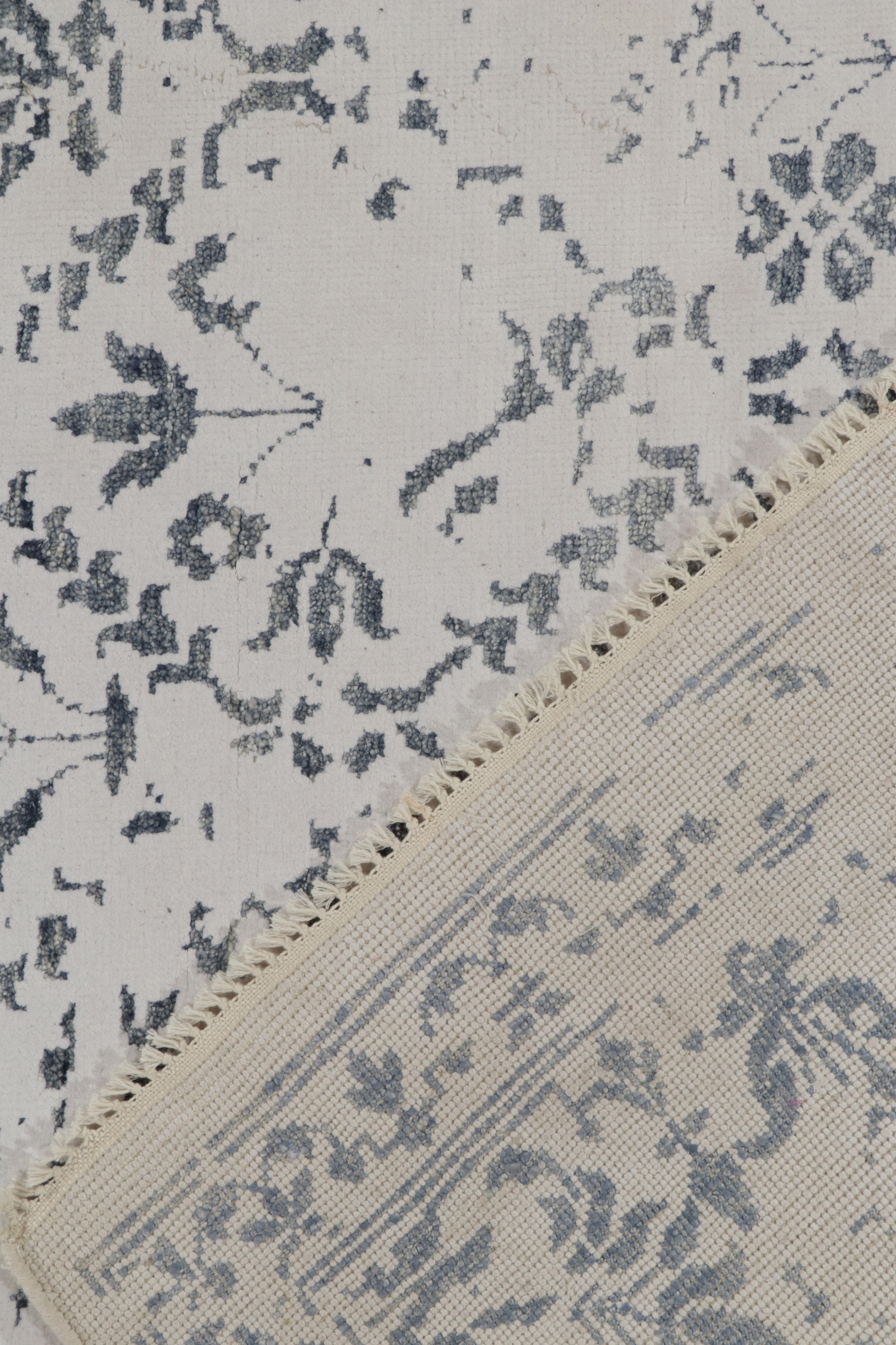 Wool Rug & Kilim’s Modern Rug in Gray and Blue Floral Patterns For Sale