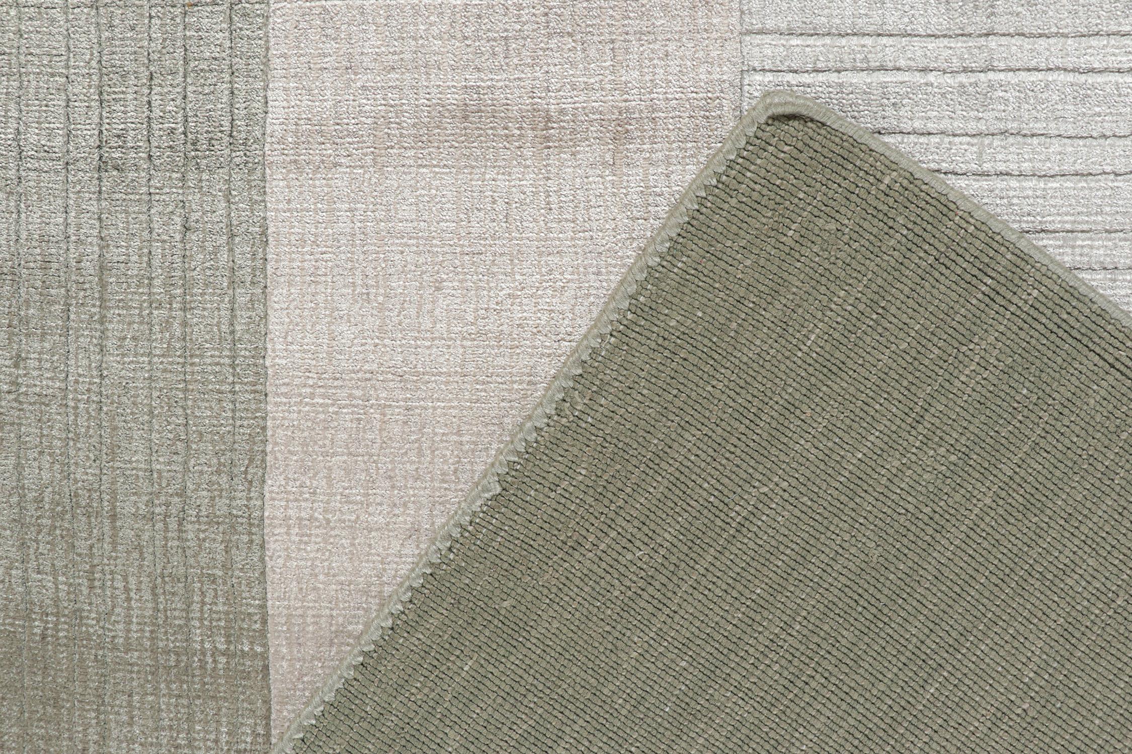 Alfombra moderna Rug & Kilim en lavanda con motivos geométricos Siglo XXI y contemporáneo en venta