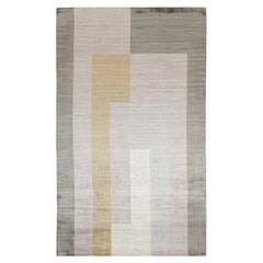 Rug & Kilim's Modern Rug in Lavender with Geometric Patterns (tapis moderne lavande à motifs géométriques)