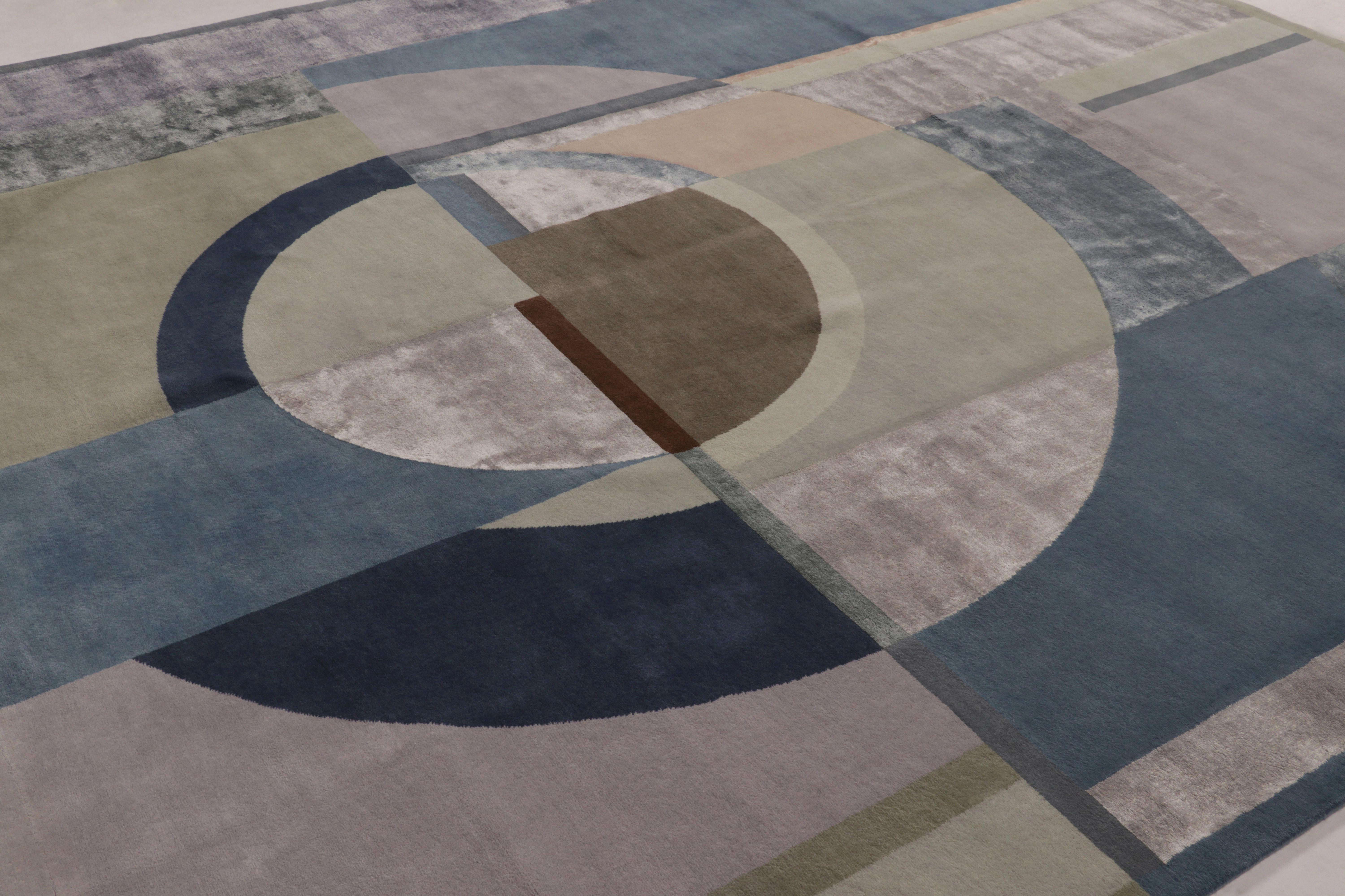 Rug & Kilim's Modern Rug in Mauve, Blau und Taupe Geometrische Collage (Indisch) im Angebot