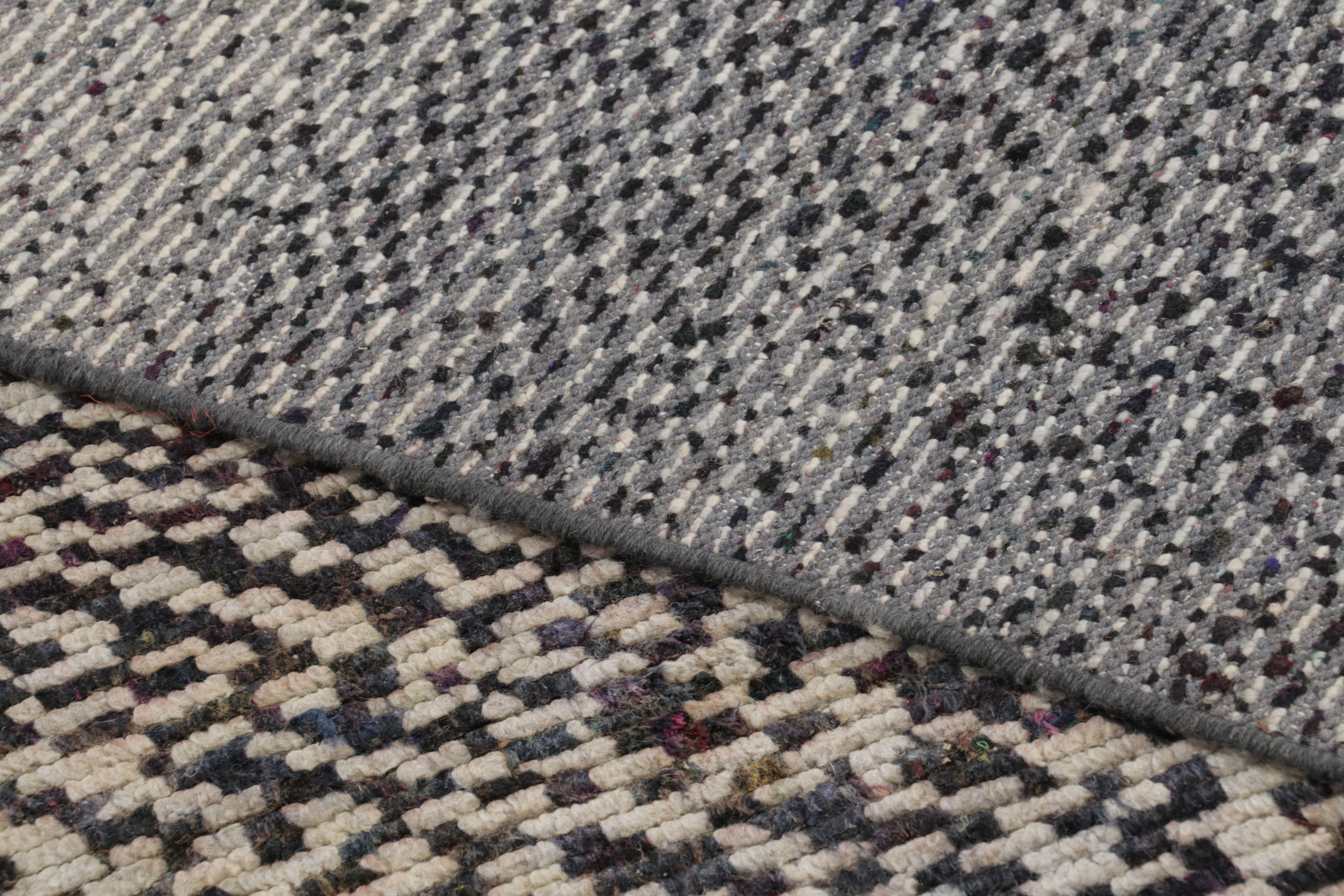 Rug & Kilim's Modern Rug in Monochromatic Black and White Abstract Pattern im Zustand „Neu“ im Angebot in Long Island City, NY