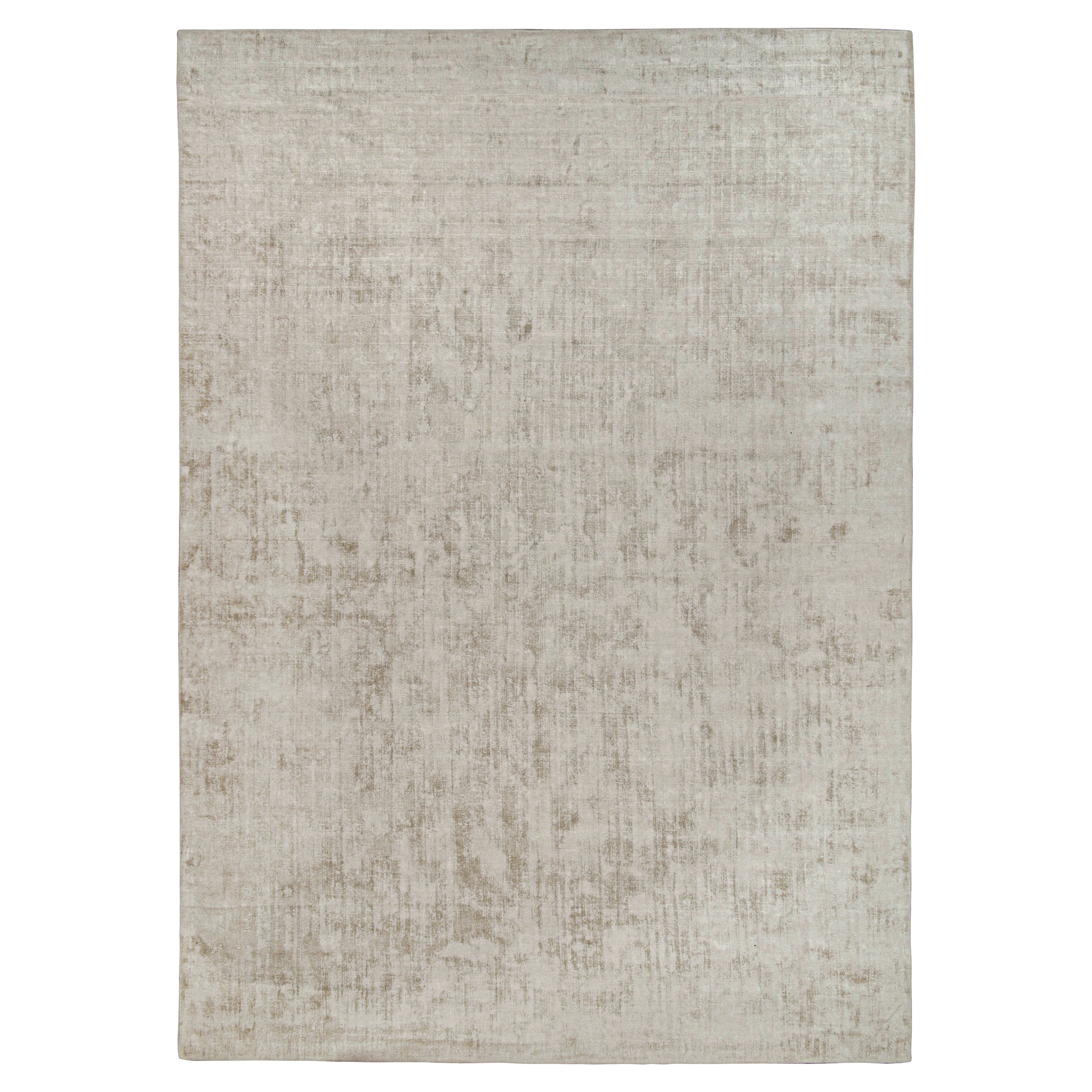 Dieser zeitgenössische Teppich im Format 14x20 ist ein großartiger Neuzugang in der Modern Collection'S von Rug & Kilim. Handgeknüpft aus Kunstseide und Baumwolle. 

Kenner werden bemerken, dass dieses Stück aus unserer neuen Light on Loom-Linie