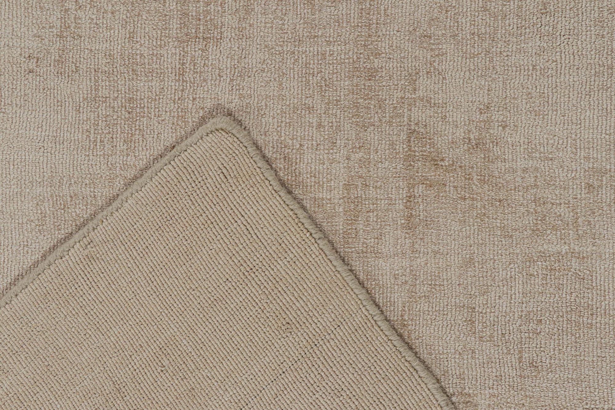 Contemporary Rug & Kilim’s Modern Rug in Solid Beige For Sale