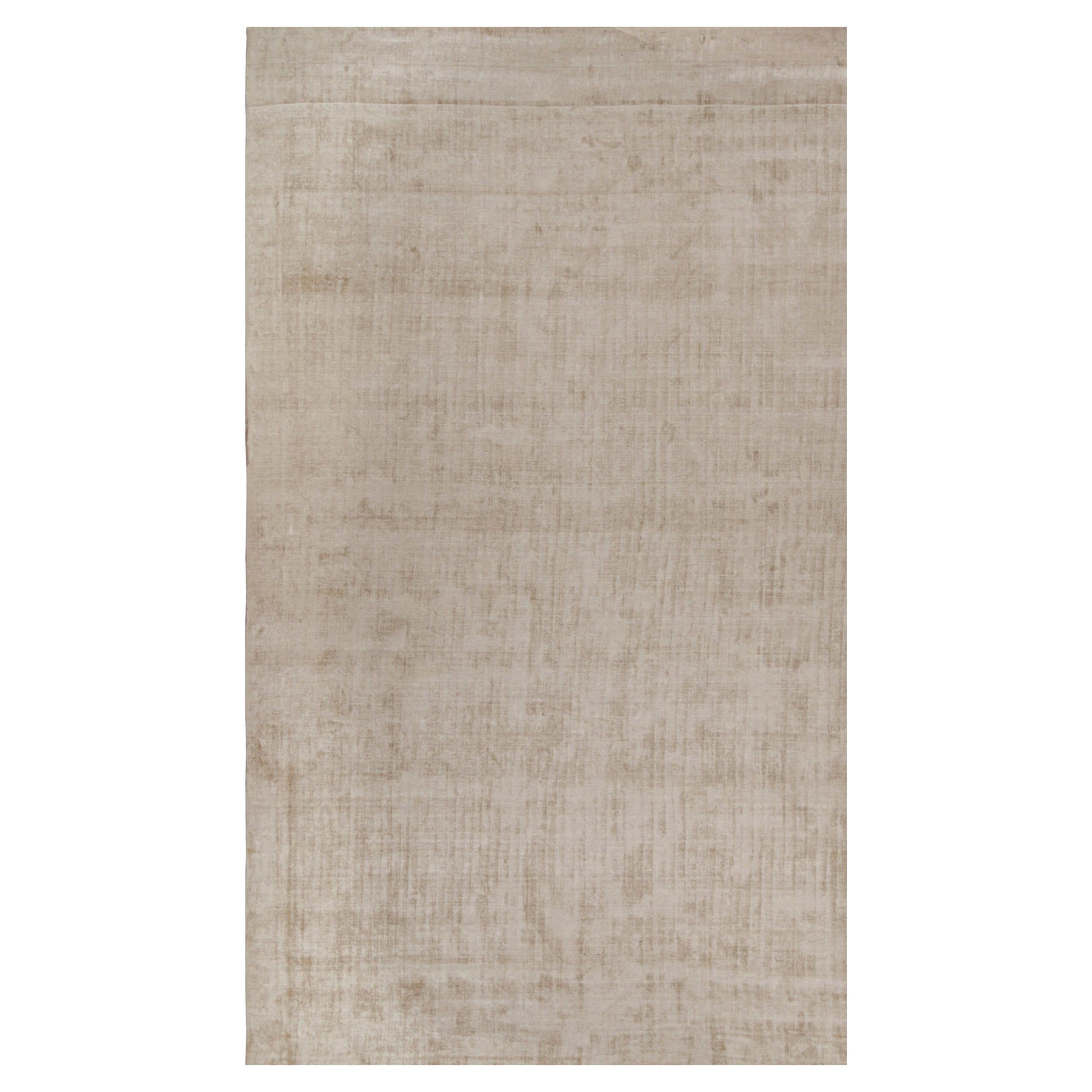 Rug & Kilim’s Modern Rug in Solid Beige For Sale