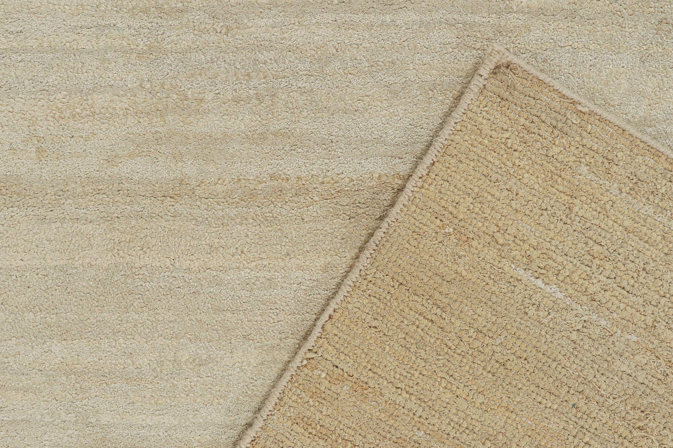 XXIe siècle et contemporain Rug & Kilim's Modern Rug in Solid Ivory Tone-on-tone Striae (Tapis moderne à rayures ivoire) en vente
