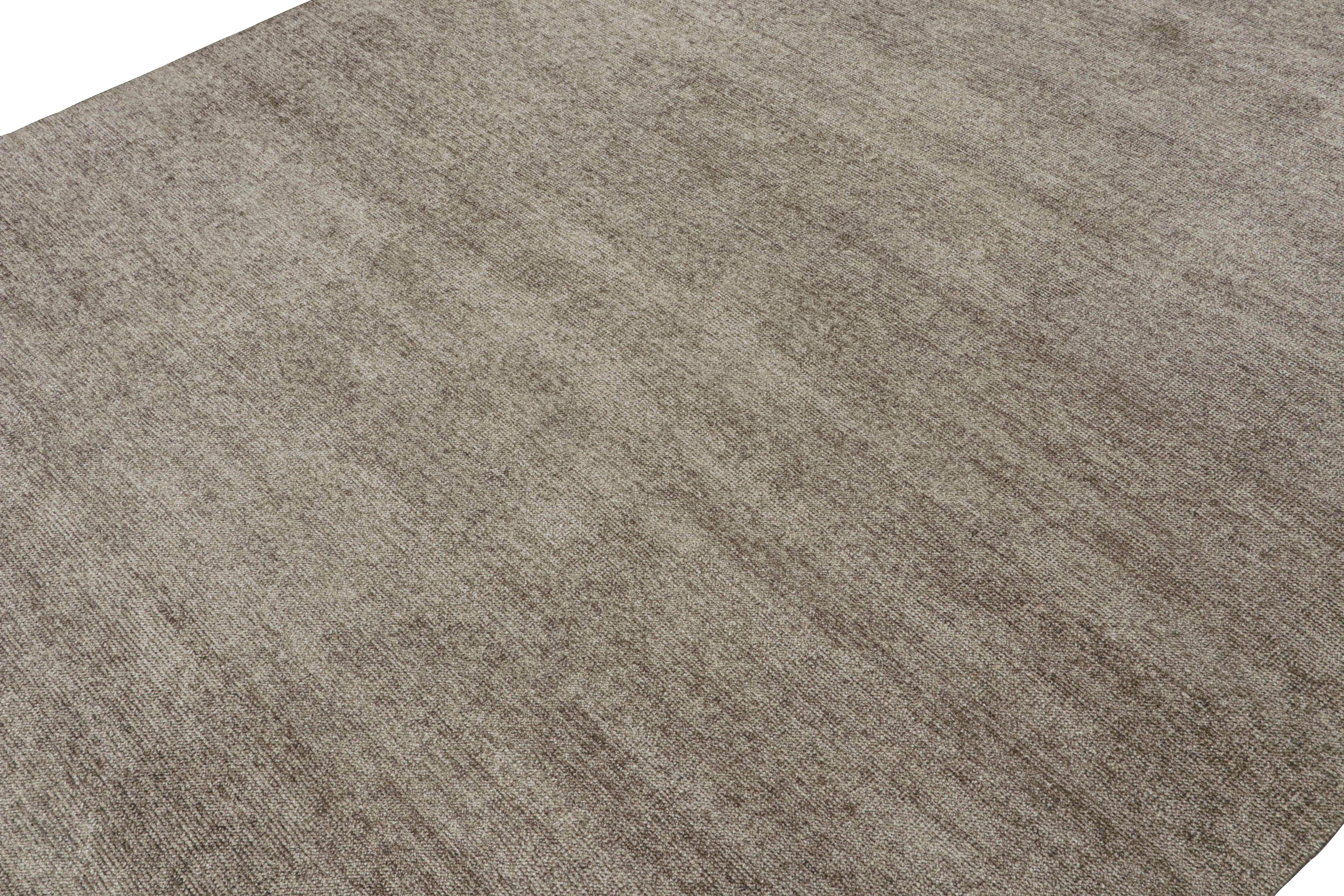 Moderner Teppich von Rug & Kilim in massivem silber-grauem Ton-in-Ton-Streifendesign (Handgeknüpft) im Angebot