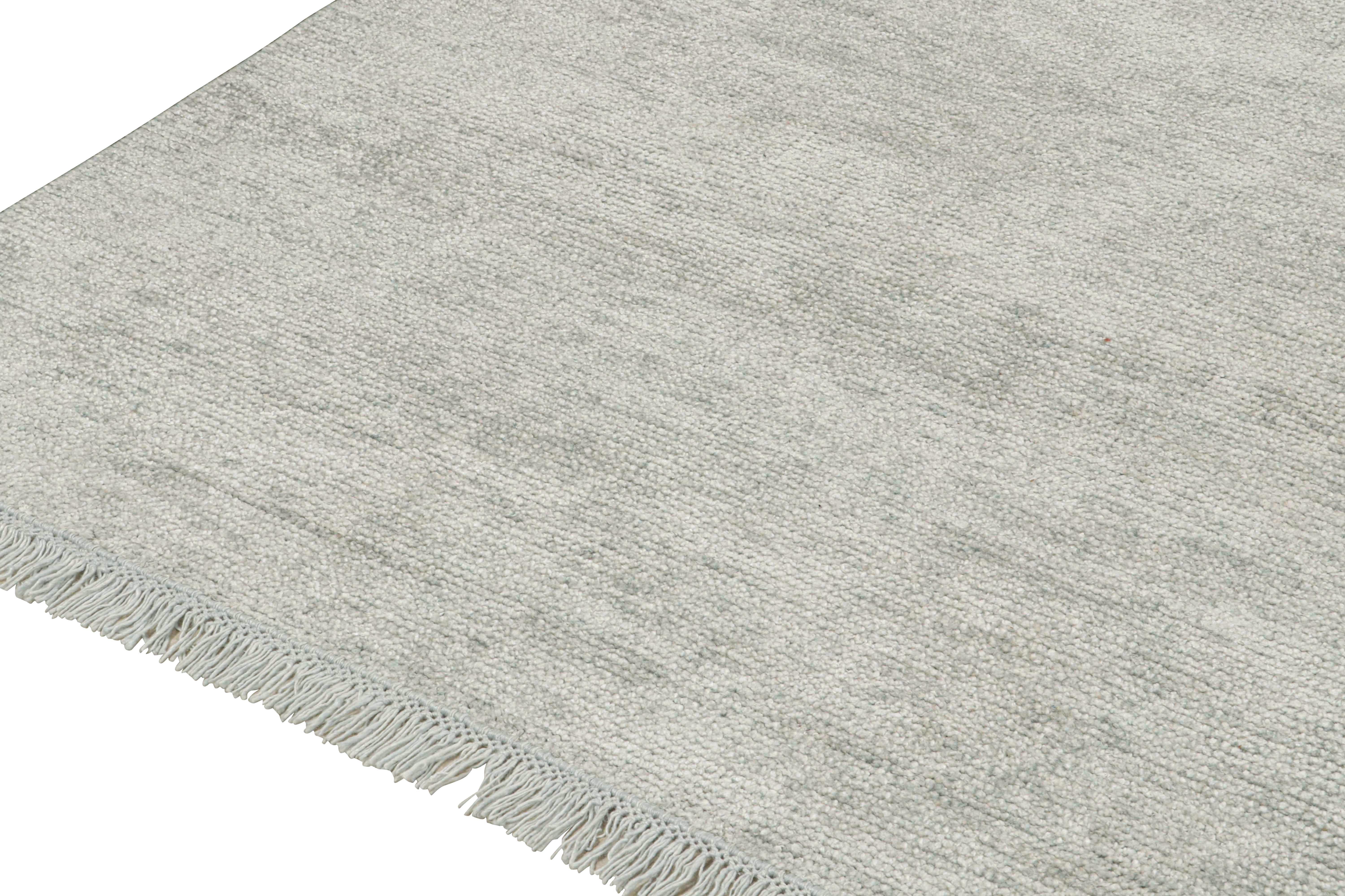 Rug & Kilim’s Modern Rug in Solid Silver-Gray Tone-on-tone Striae In New Condition For Sale In Long Island City, NY