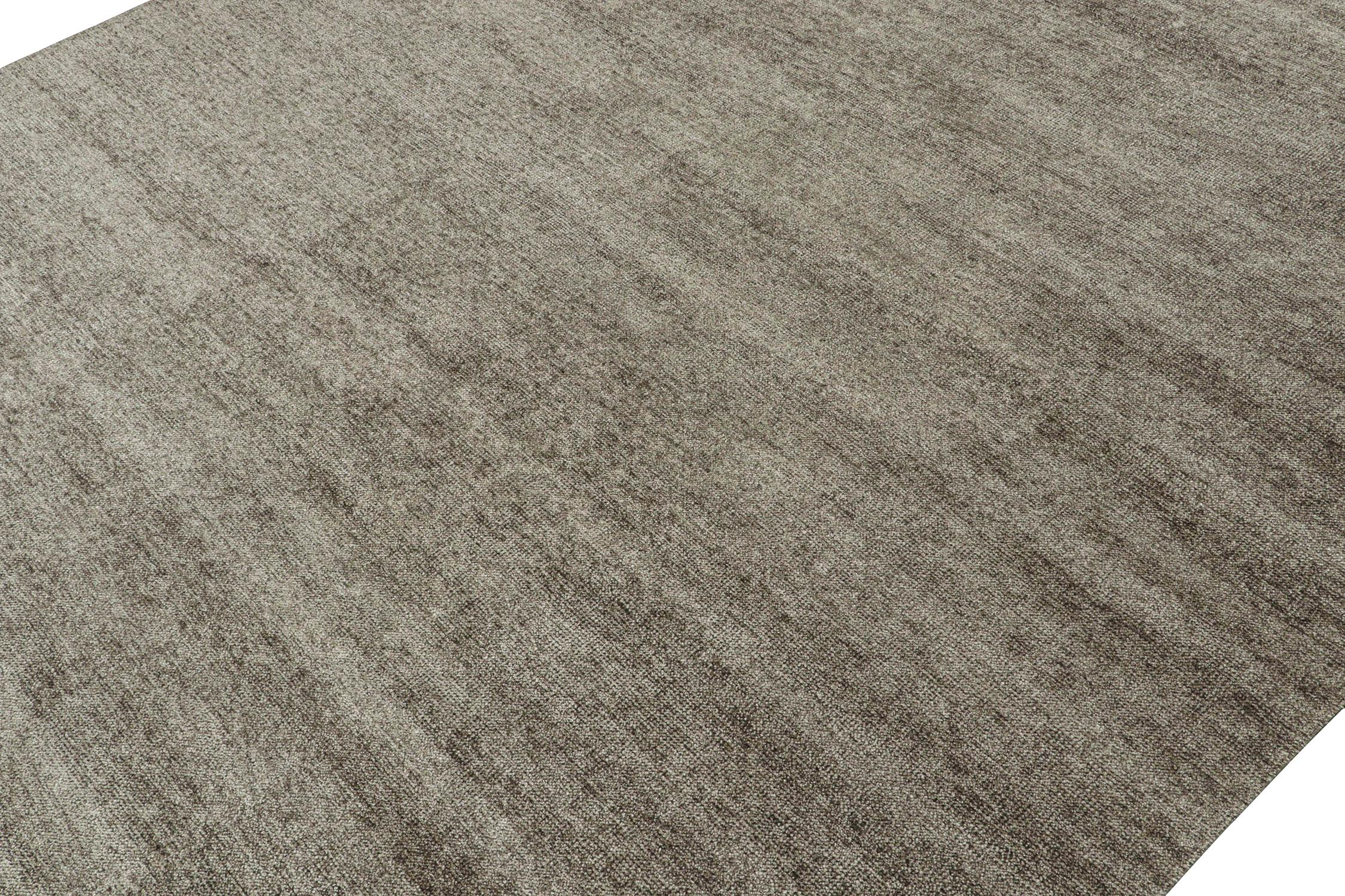 Alfombra moderna Rug & Kilim de rayas tono sobre tono plateadas y grises macizas Indio en venta