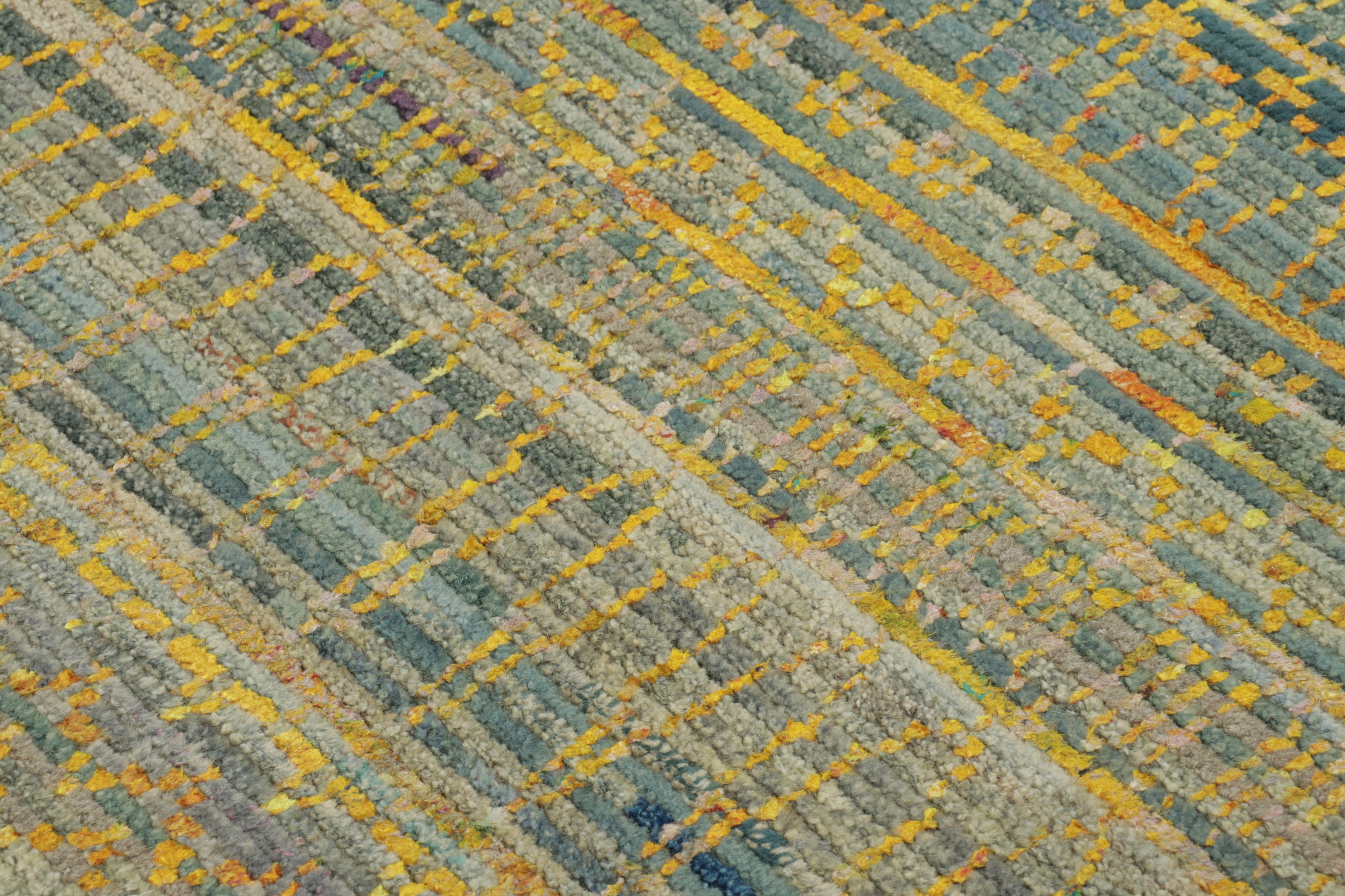 Moderner Teppich von Rug & Kilim in Stahlblau und oxidierten Goldstreifen (Handgeknüpft) im Angebot