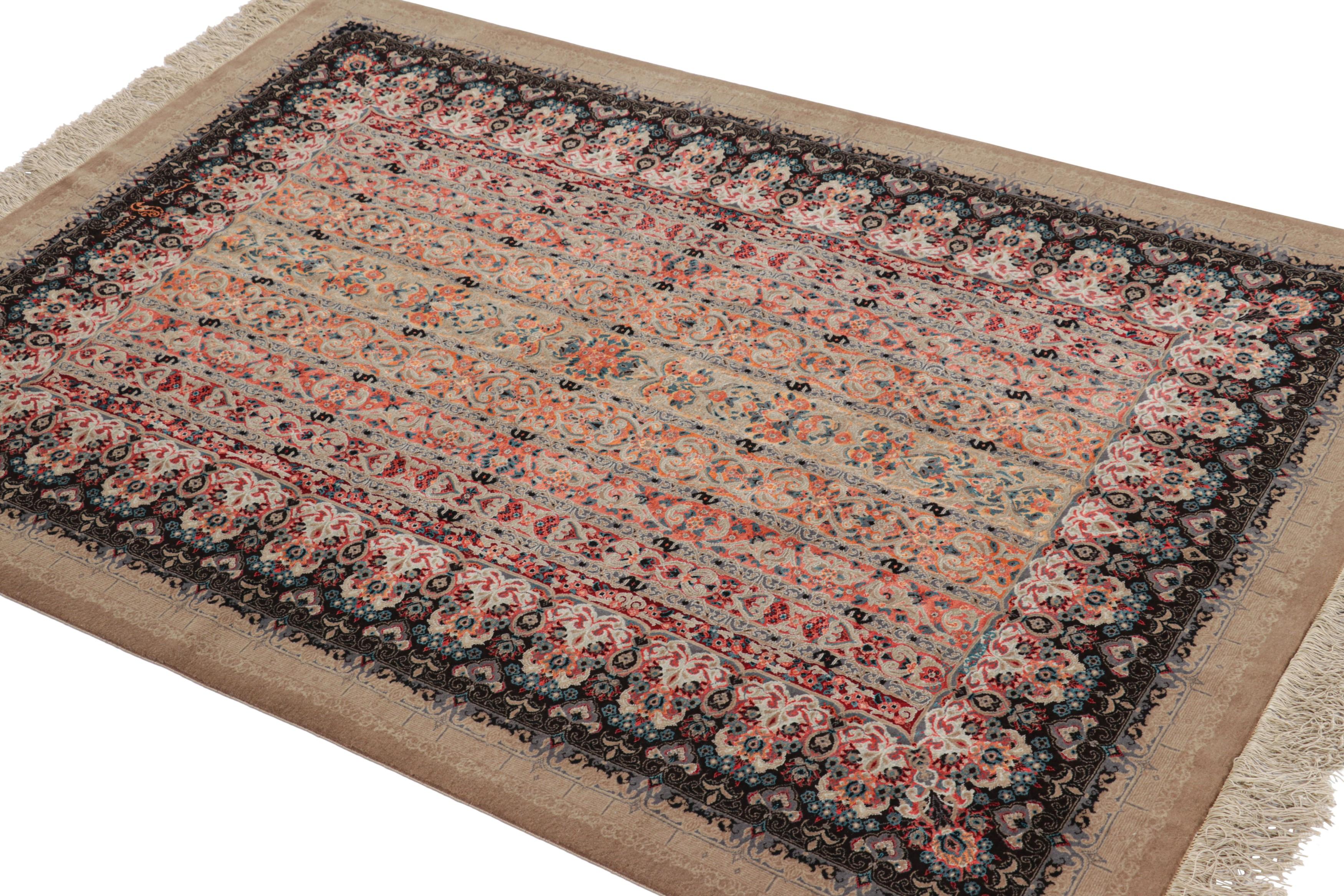 Indien Rug & Kilim's Modernity Rug with Polychromatic Floral Patterns Moharramet (en anglais) en vente