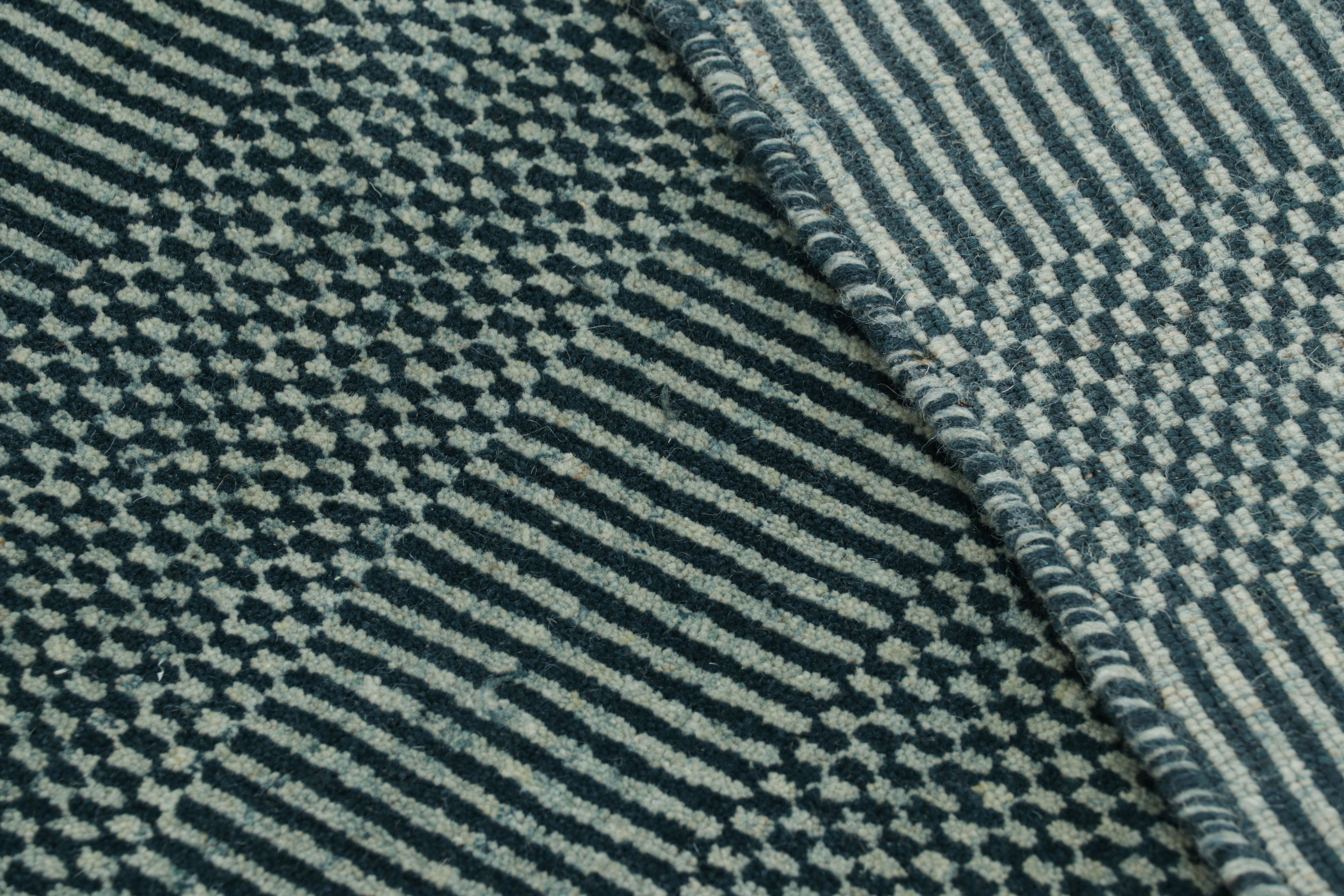 Wool Rug & Kilim’s Modern Runner in Blue and Cream with Stripes and Geometric Pattern For Sale