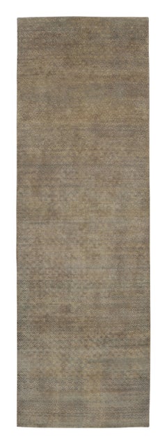 Rug & Kilim’s Modern Runner Rug in Faint Geometric Lattice, Scale Patterns