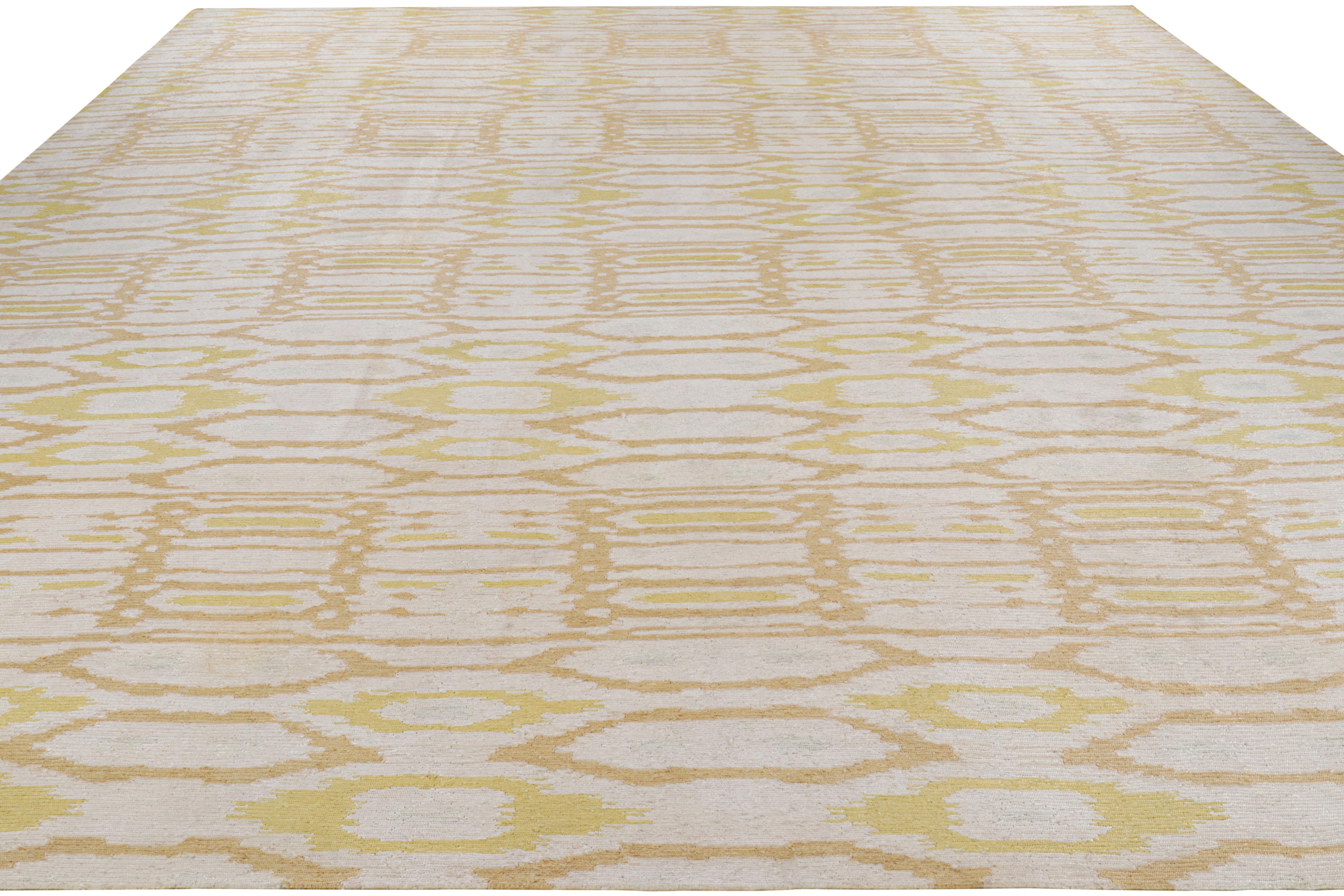 Hand-Woven Rug & Kilim’s Modern Square Kilim with Beige, Gold, and White Ikats Pattern For Sale