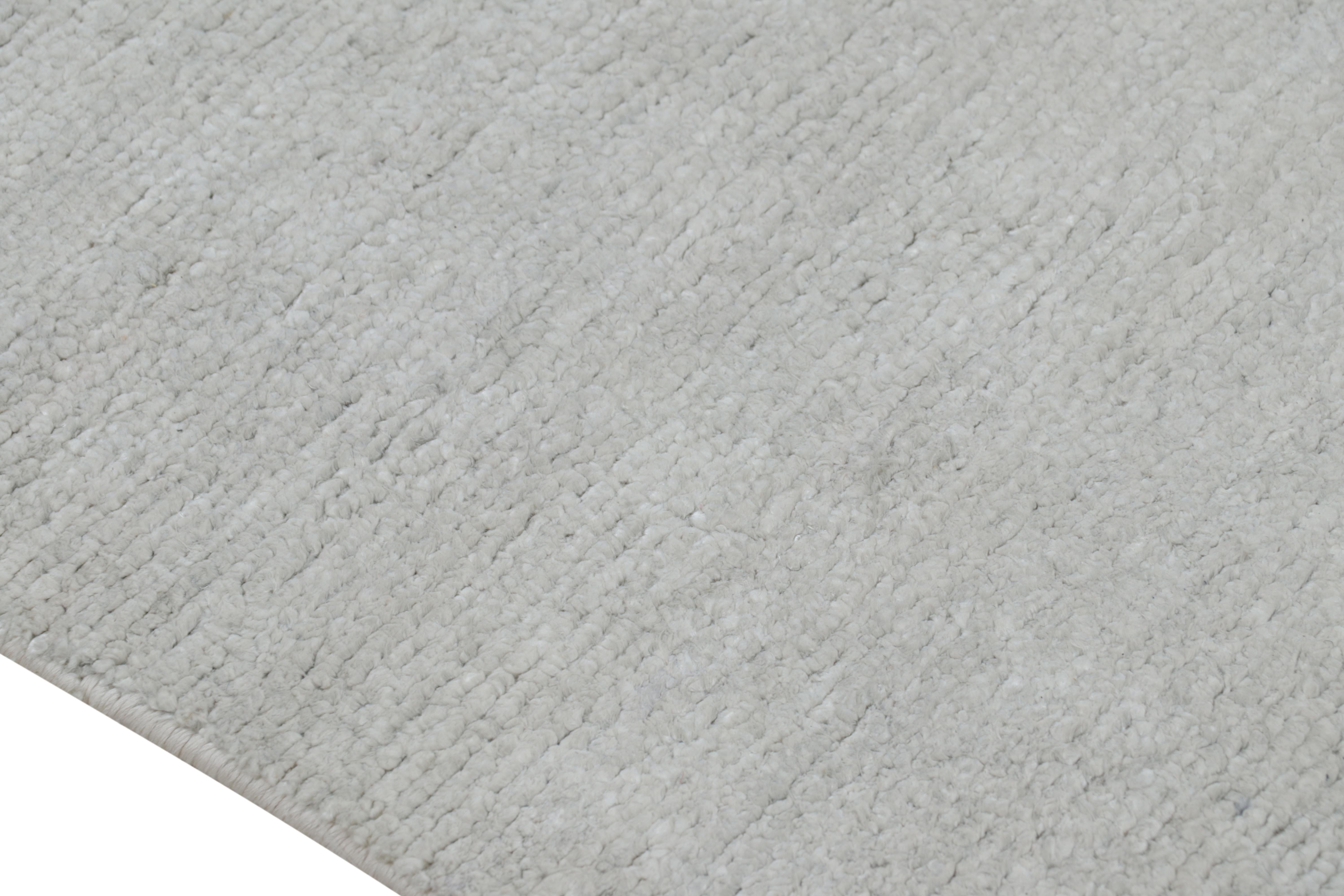 Rug & Kilim's Modern Textural Gallery Runner in Beige-Creme Streifen und Striae (Moderne) im Angebot