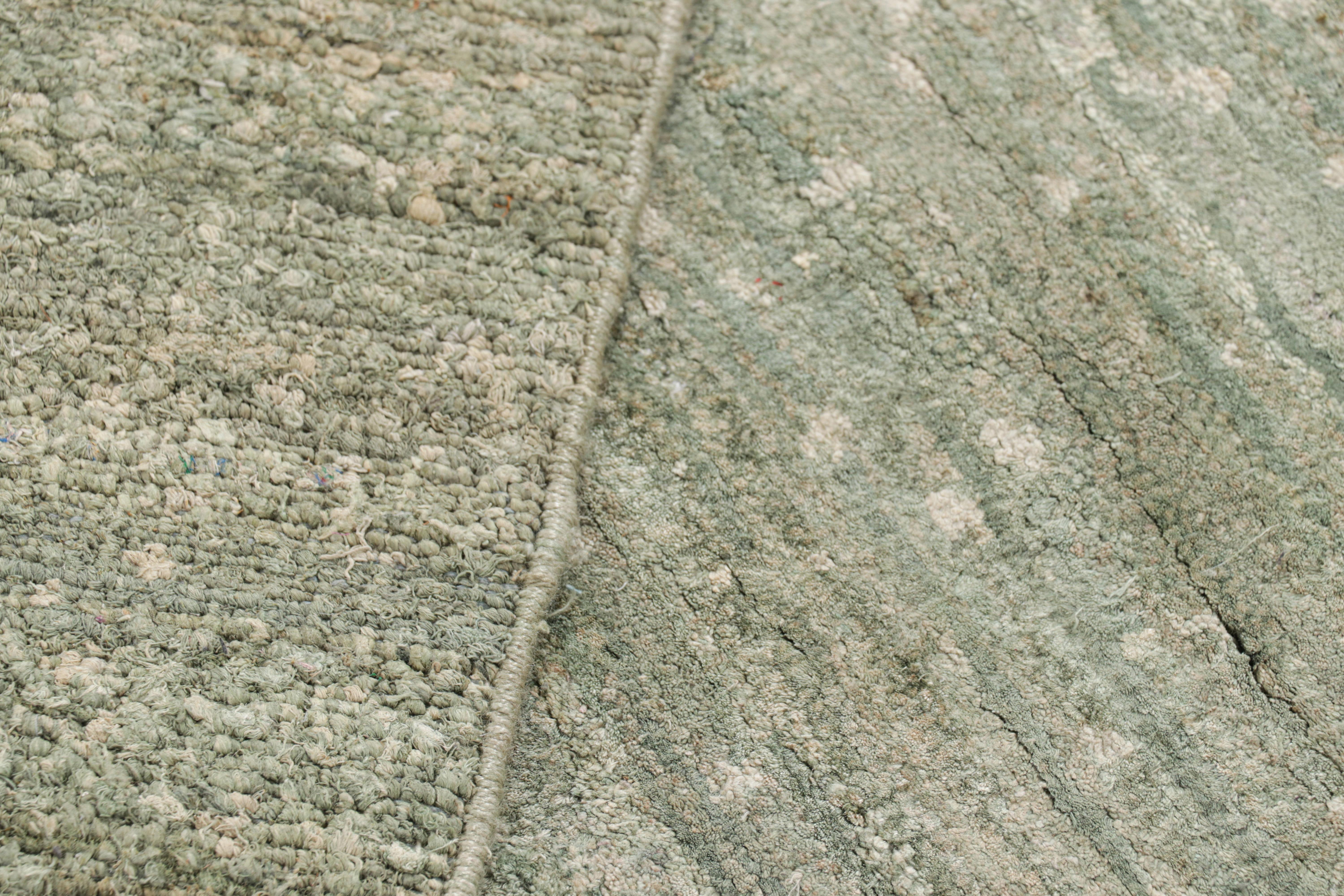 Rug & Kilim’s Modern Textural Rug in Blue and Beige Geometric Stripes and Striae In New Condition For Sale In Long Island City, NY
