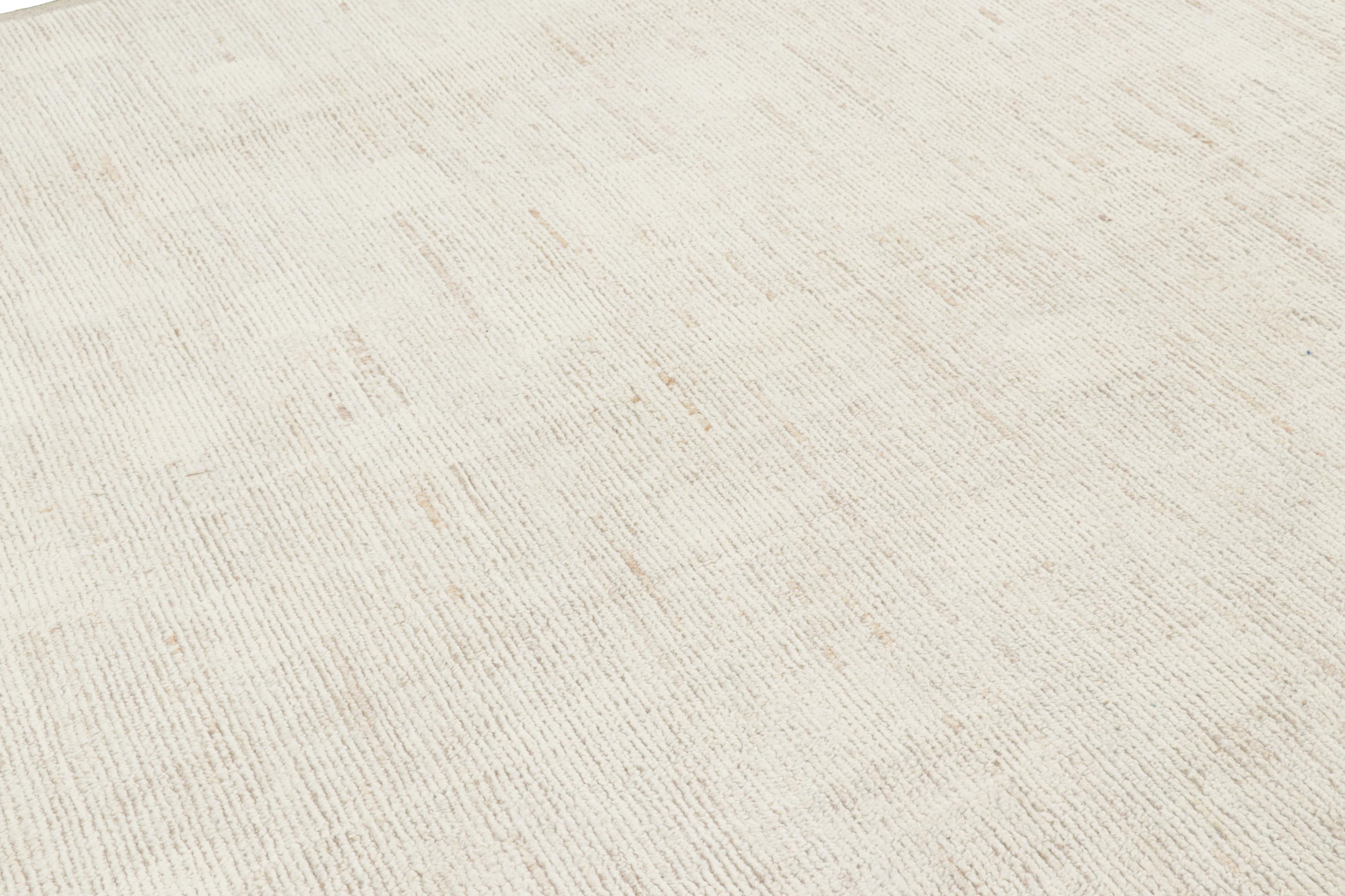 Rug & Kilim's Moderner Strukturteppich in Cremeweiß mit Rippenmustern (Pakistanisch) im Angebot