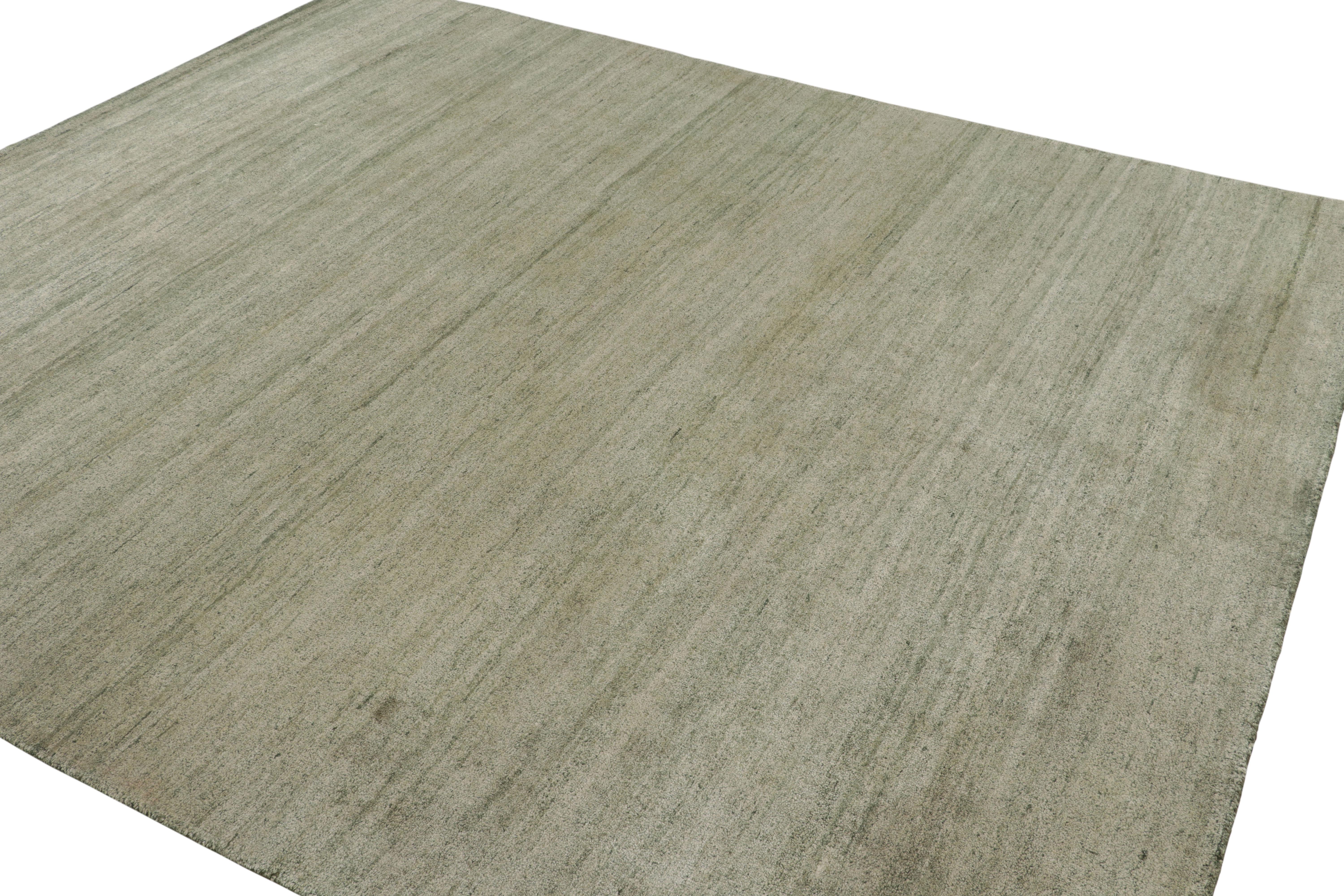 Alfombra de textura moderna Rug & Kilim en tonos verde claro y estrías Anudado a mano en venta