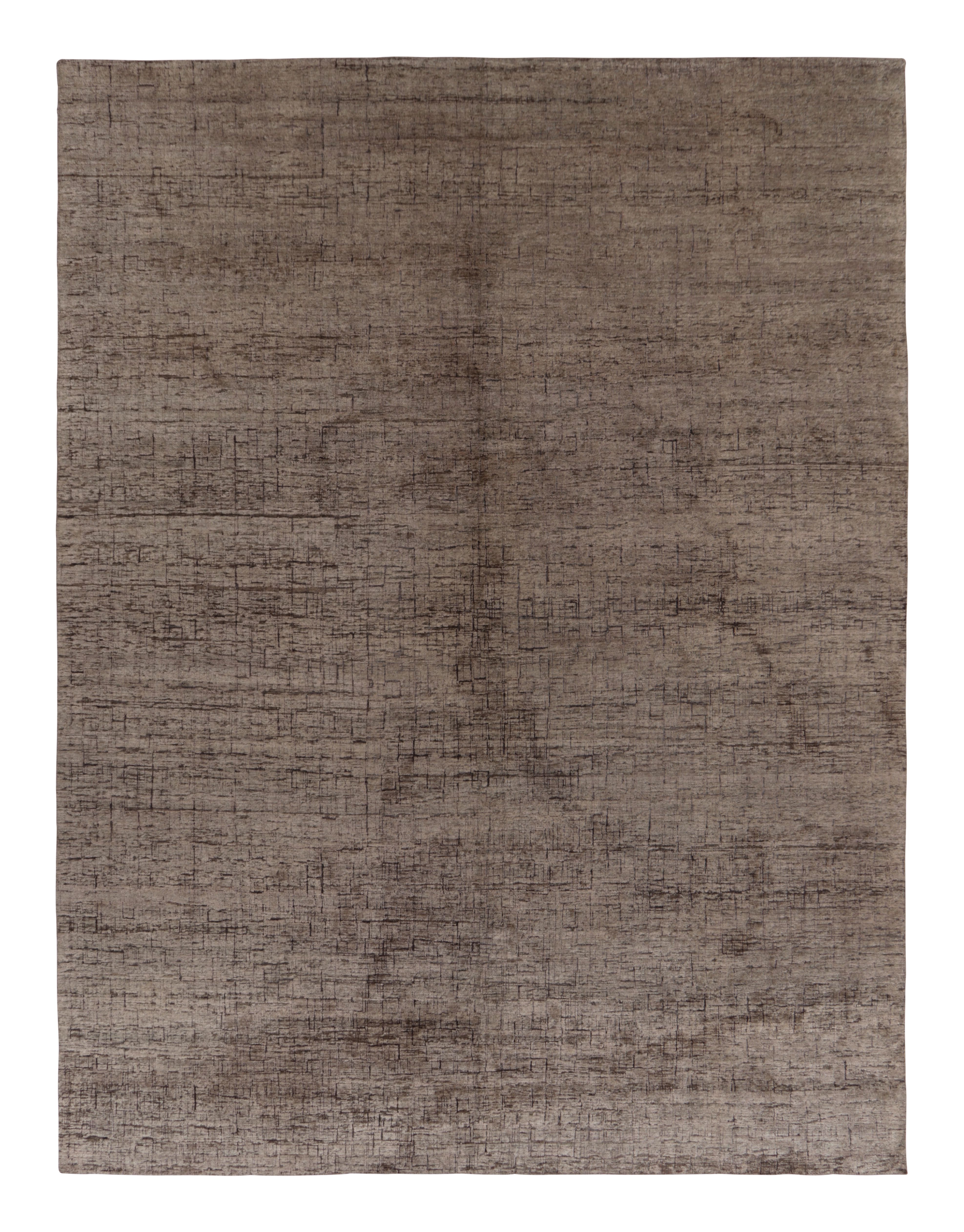 Rug 
Kilim’s Modern Textural Rug in Rich Brown Tones and Subtle Patterns