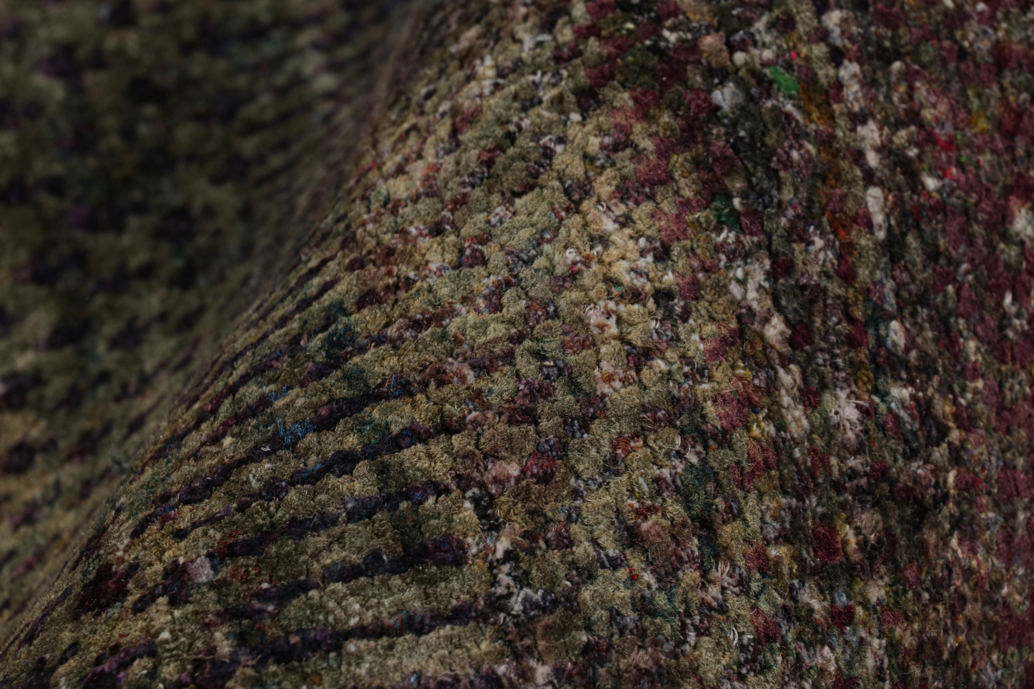 Indian Rug & Kilim’s Modern Textural Rug in Tones of Plum and Green For Sale