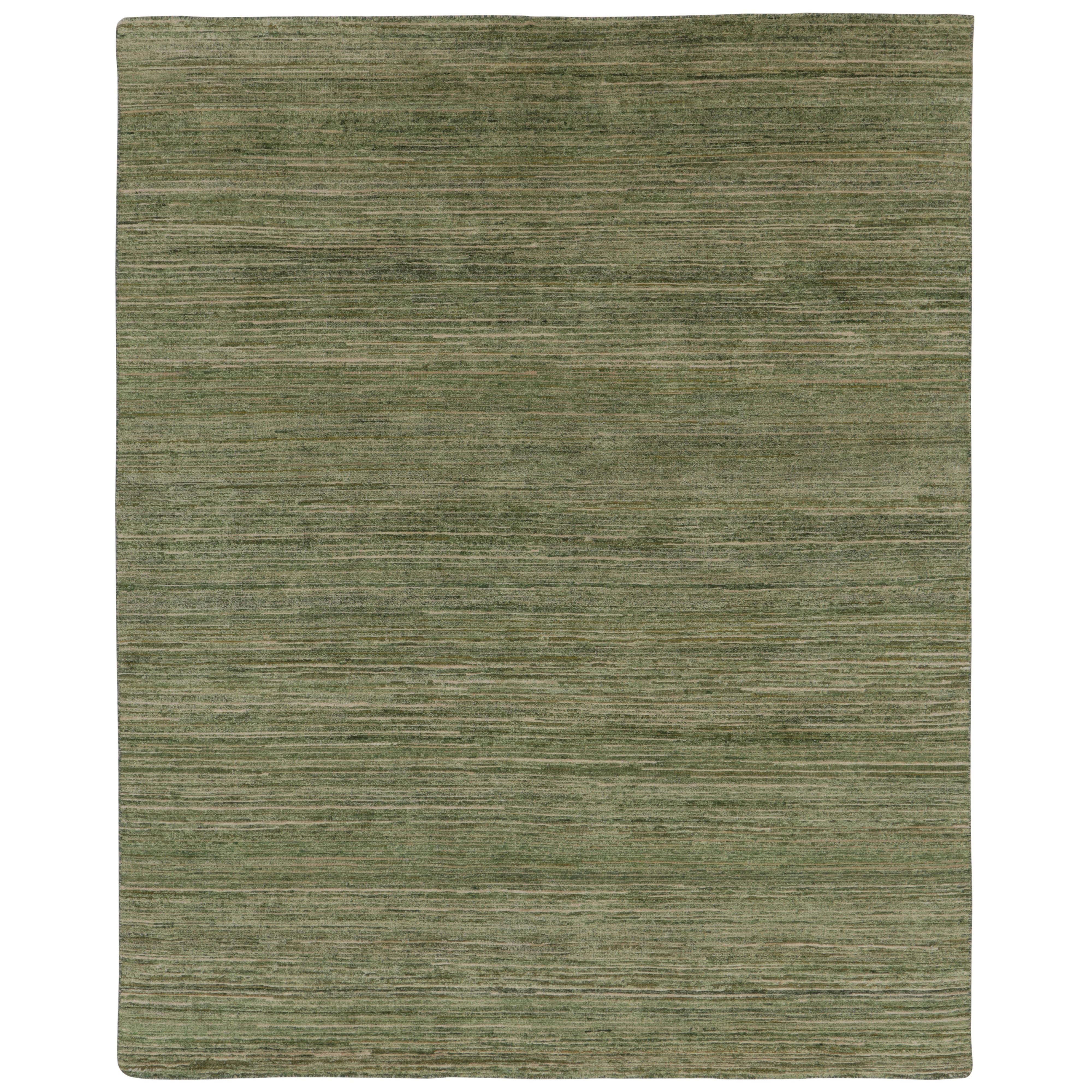 Rug 
Kilim’s Modern Textural Rug, Solid Tone-on-Tone Striae in Light Green Hues en venta