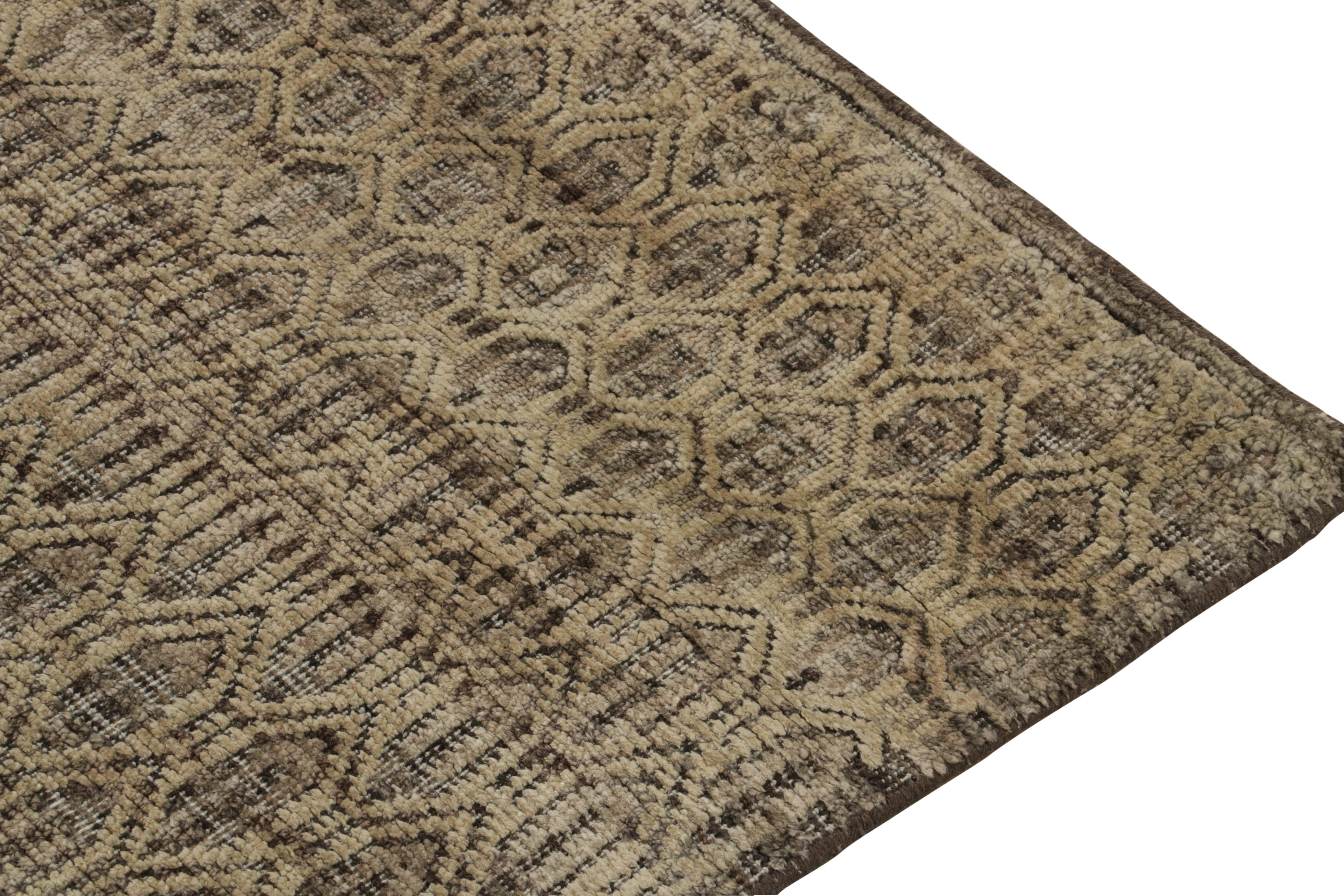 Rug & Kilim’s Modern Textural Runner in Beige-Brown High-Low Geometric Patterns In New Condition For Sale In Long Island City, NY