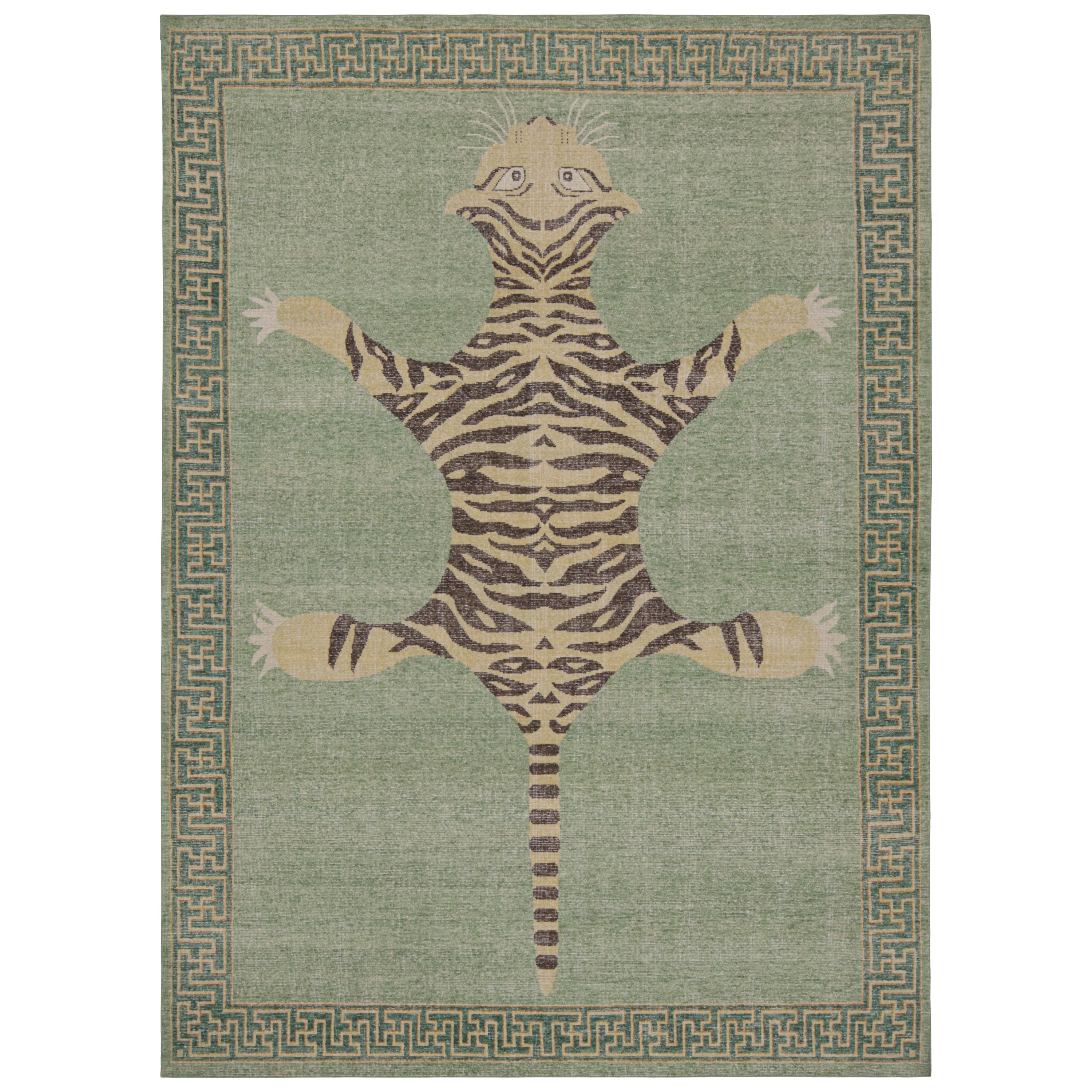 Rug & Kilim's Modern Tiger Skin Pictorial Rug in Grün, Beige und Braun