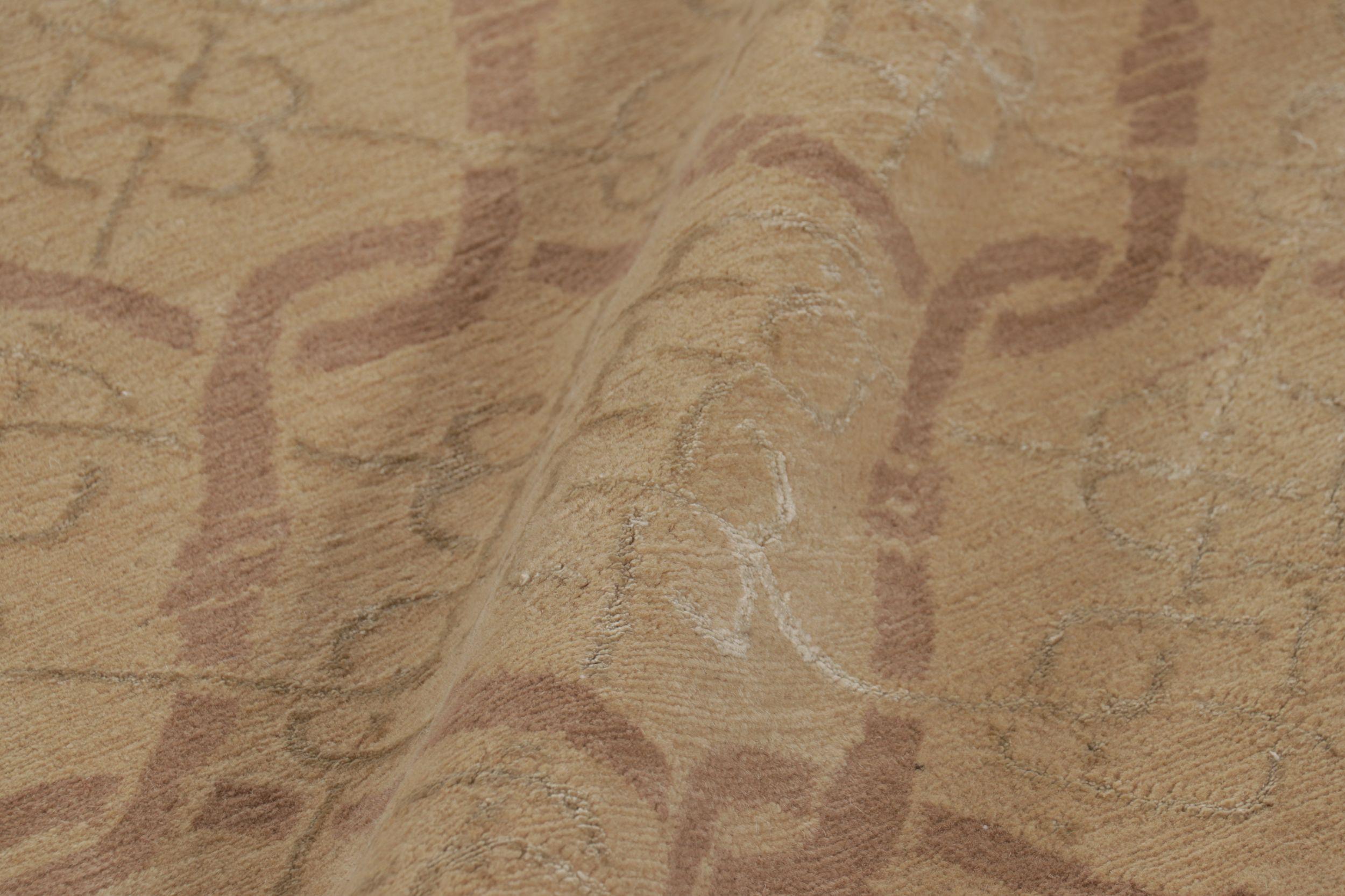 Rug & Kilim's Modern Transitional Geometric Beige-Brown Rug (Nepalesisch) im Angebot