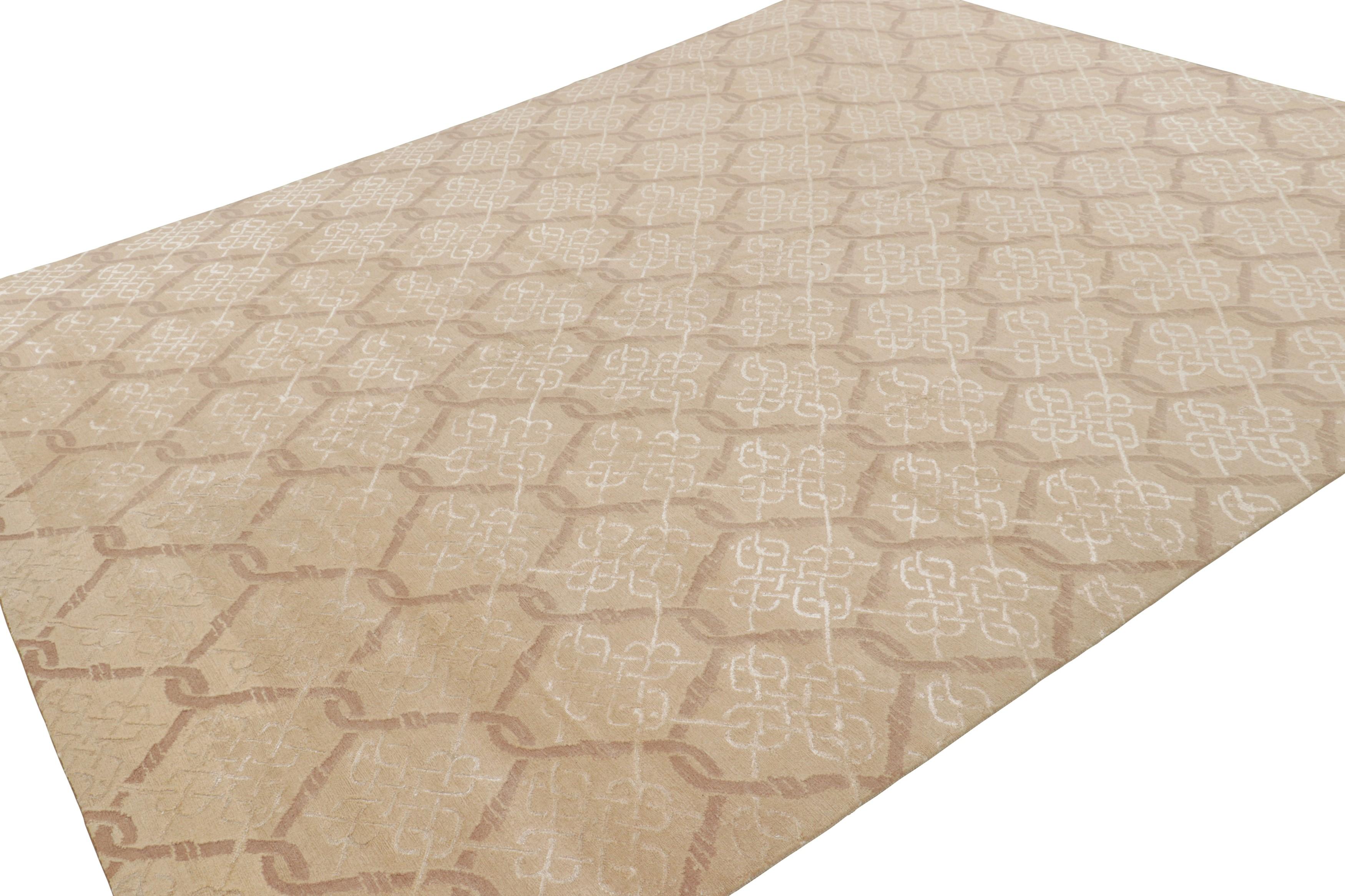 Rug & Kilim’s Modern Transitional Geometric Beige-Brown Rug In New Condition For Sale In Long Island City, NY