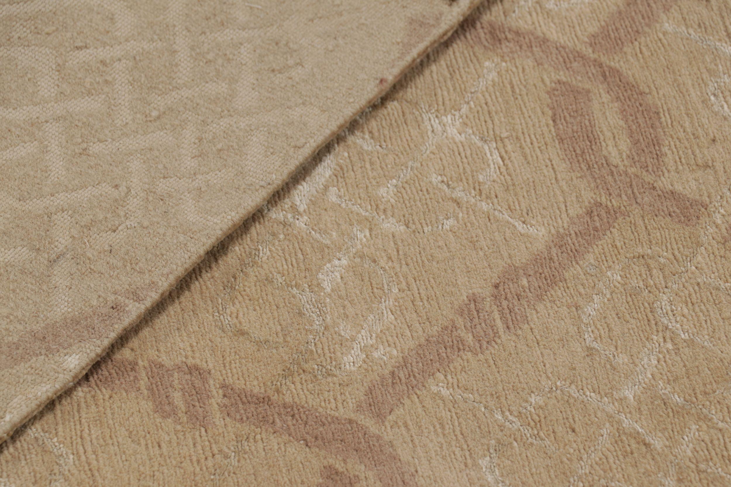 Rug & Kilim's Modern Transitional Geometric Beige-Brown Rug im Angebot 1