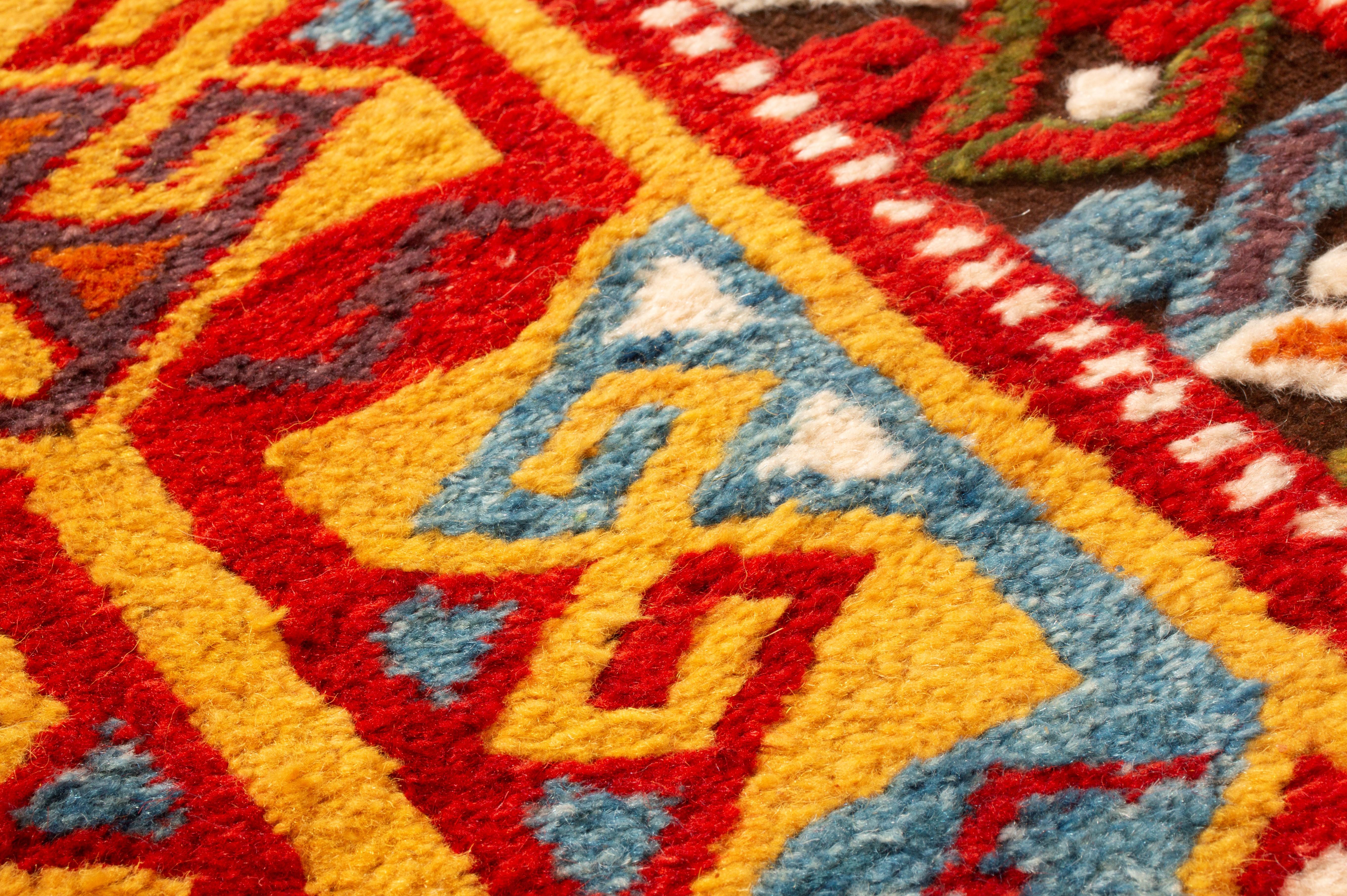 Rug & Kilim's Modern Transitional Red and Golden-Yellow Wool Rug (Handgeknüpft) im Angebot
