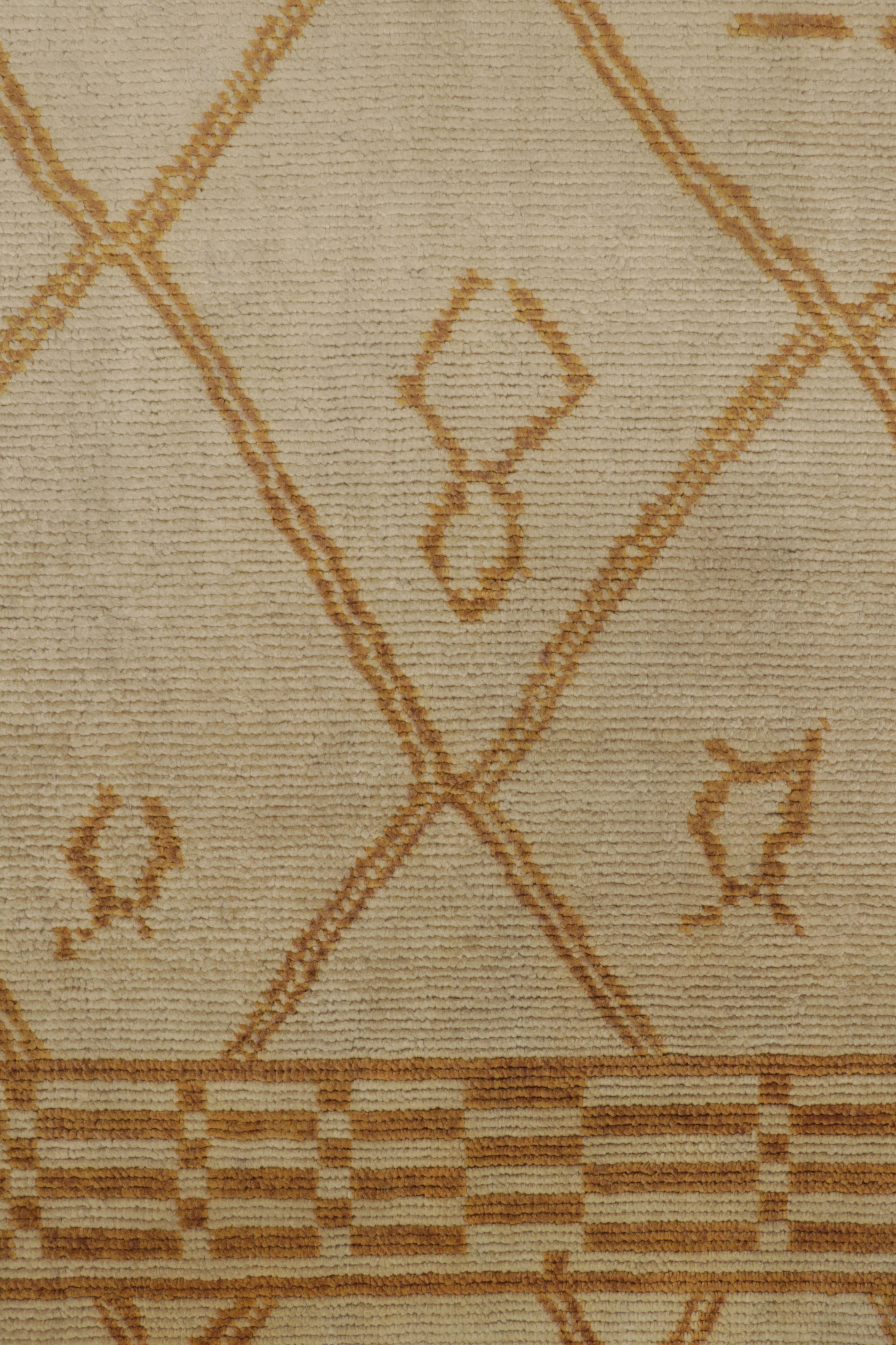This contemporary 6x9 rug is an exceptional new addition to Rug & Kilim’s Moroccan Collection—a rich modern reimagining of vintage and antique tribal pieces of the primitivist and Berber sensibilities, made with hand-knotted wool in a texture