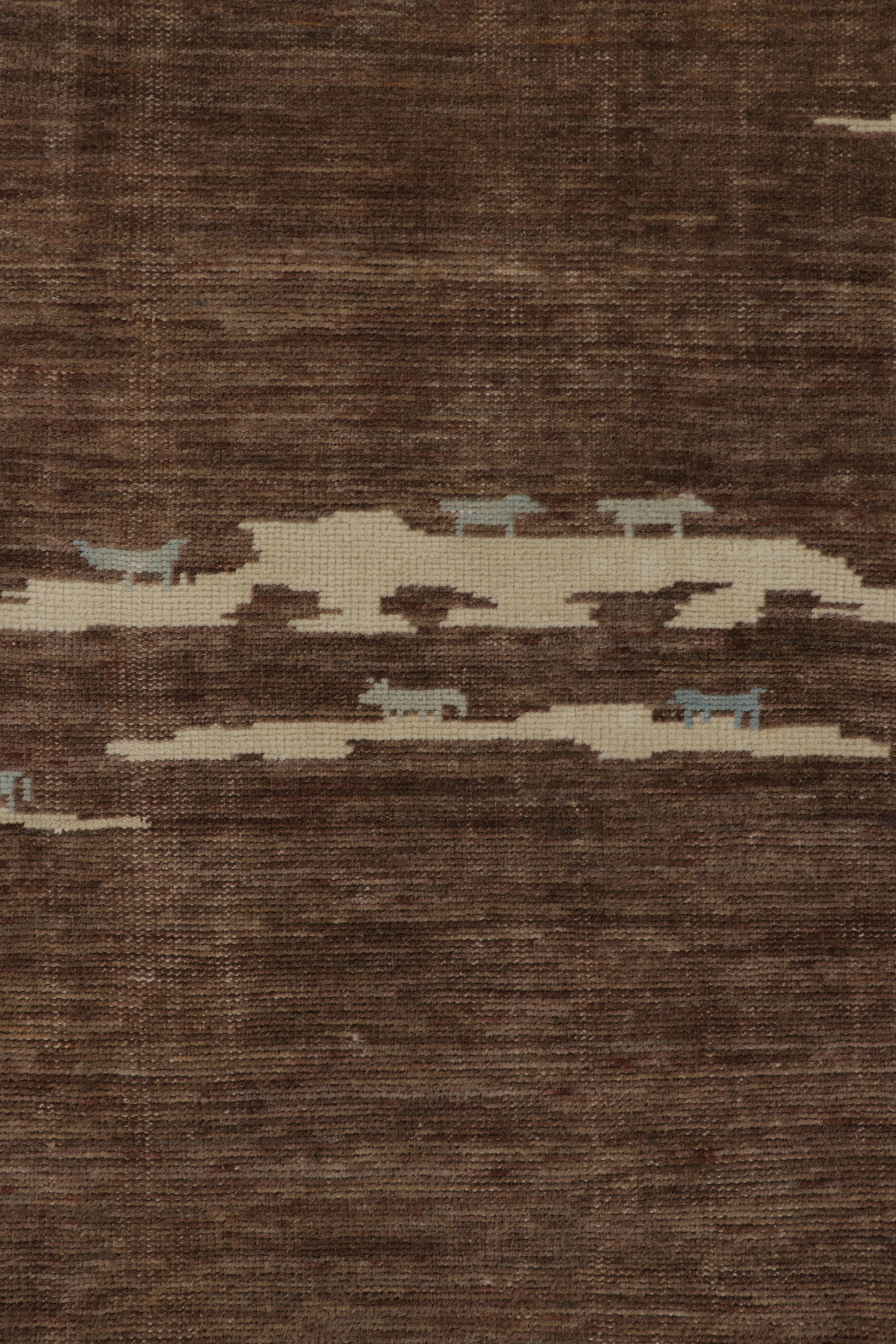 Rug & Kilim's marokkanisch inspirierter Teppich mit abstraktem Muster in Braun und Creme im Zustand „Neu“ im Angebot in Long Island City, NY