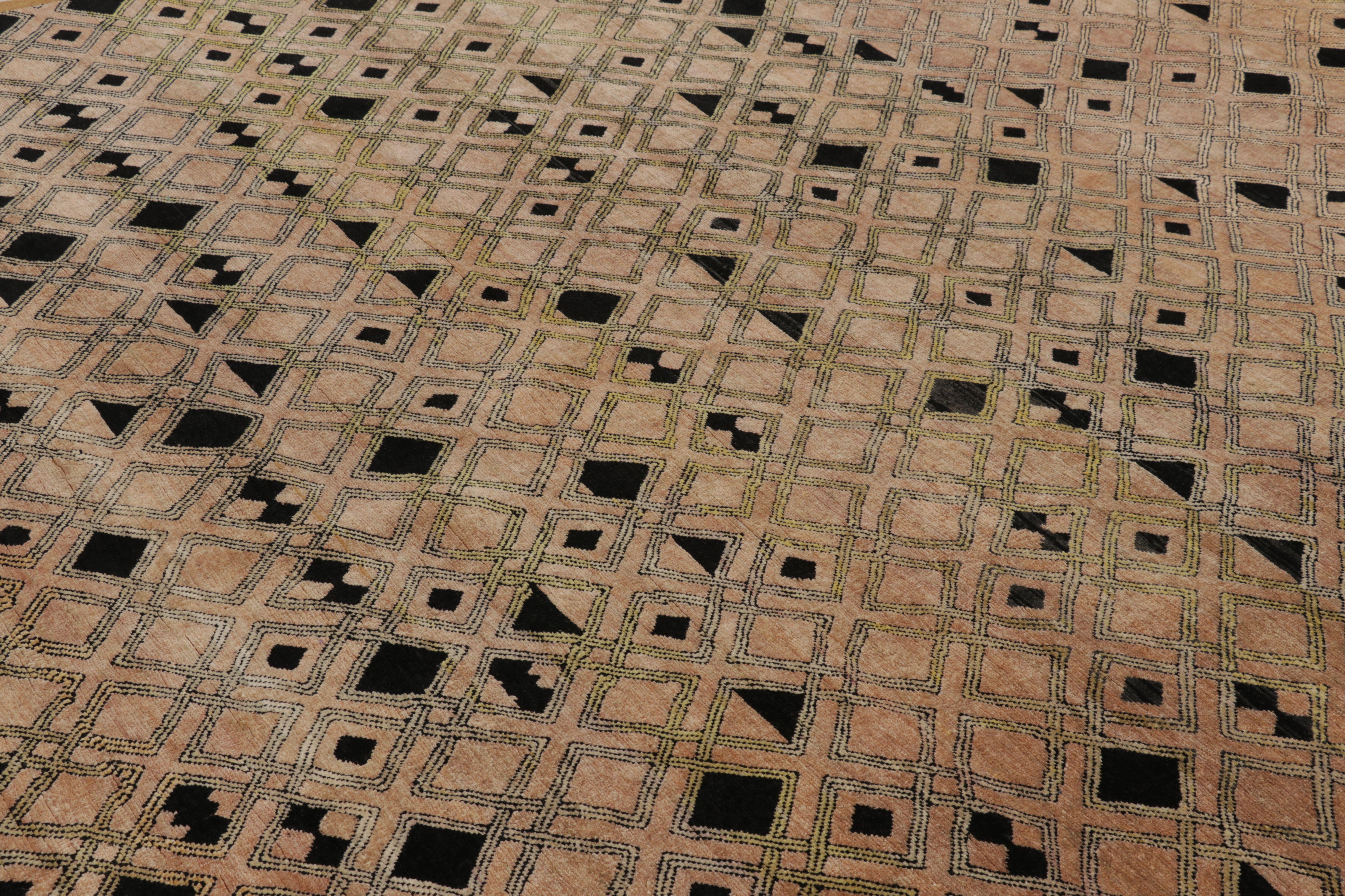 Tribal Rug & Kilim's Moroccan-Inspired Rug in Deconstructed Diamond Geometric Pattern For Sale