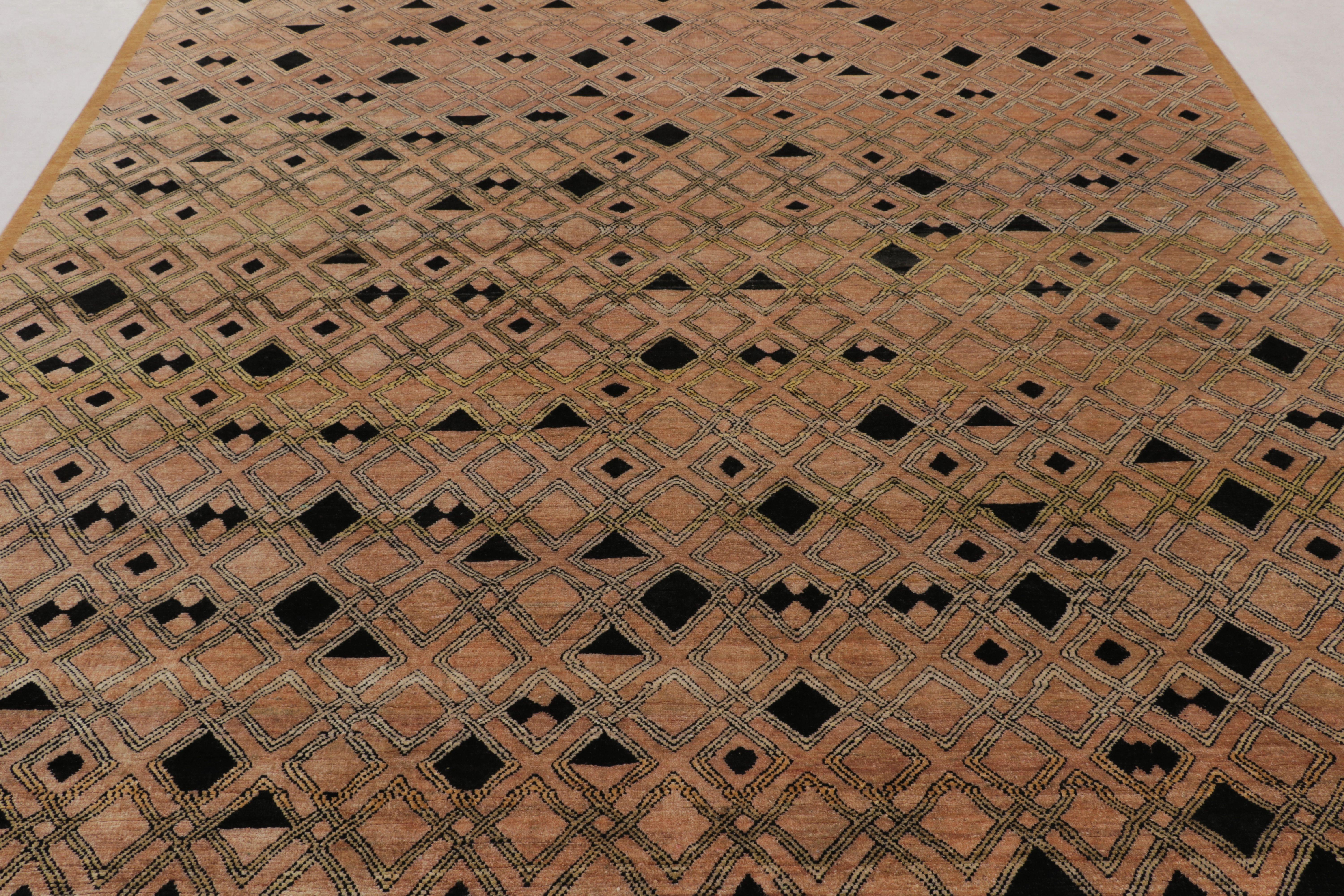 Rug & Kilim's Moroccan-Inspired Rug in Deconstructed Diamond Geometric Pattern In New Condition For Sale In Long Island City, NY