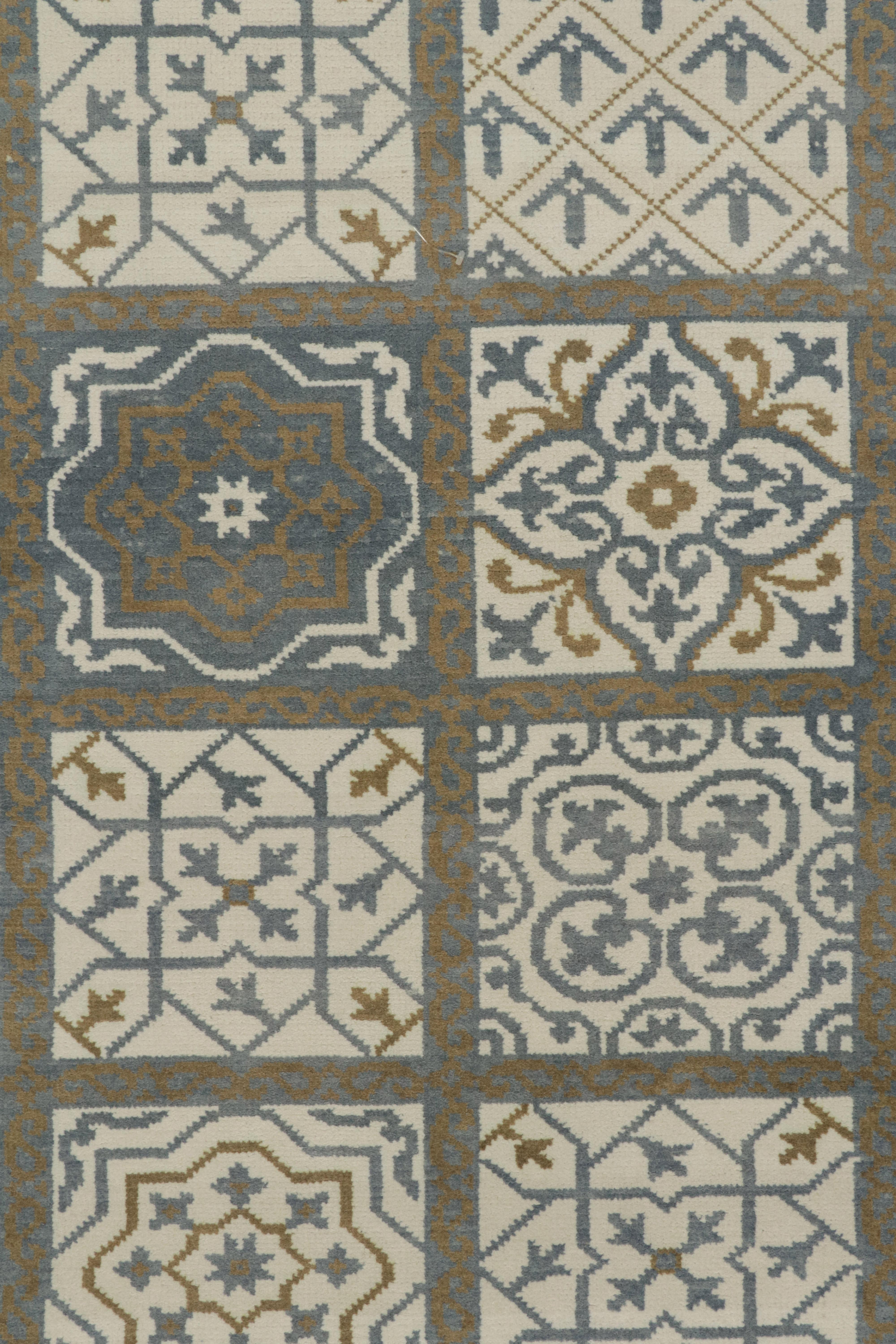 Contemporary Rug & Kilim’s Moroccan-Inspired Rug in White and Blue Tribal Medallions For Sale