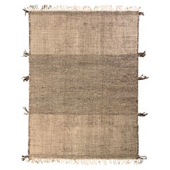 Marokkanischer Kilim-Teppich von Rug
Kilim mit weiß-schwarzem Streifenmuster