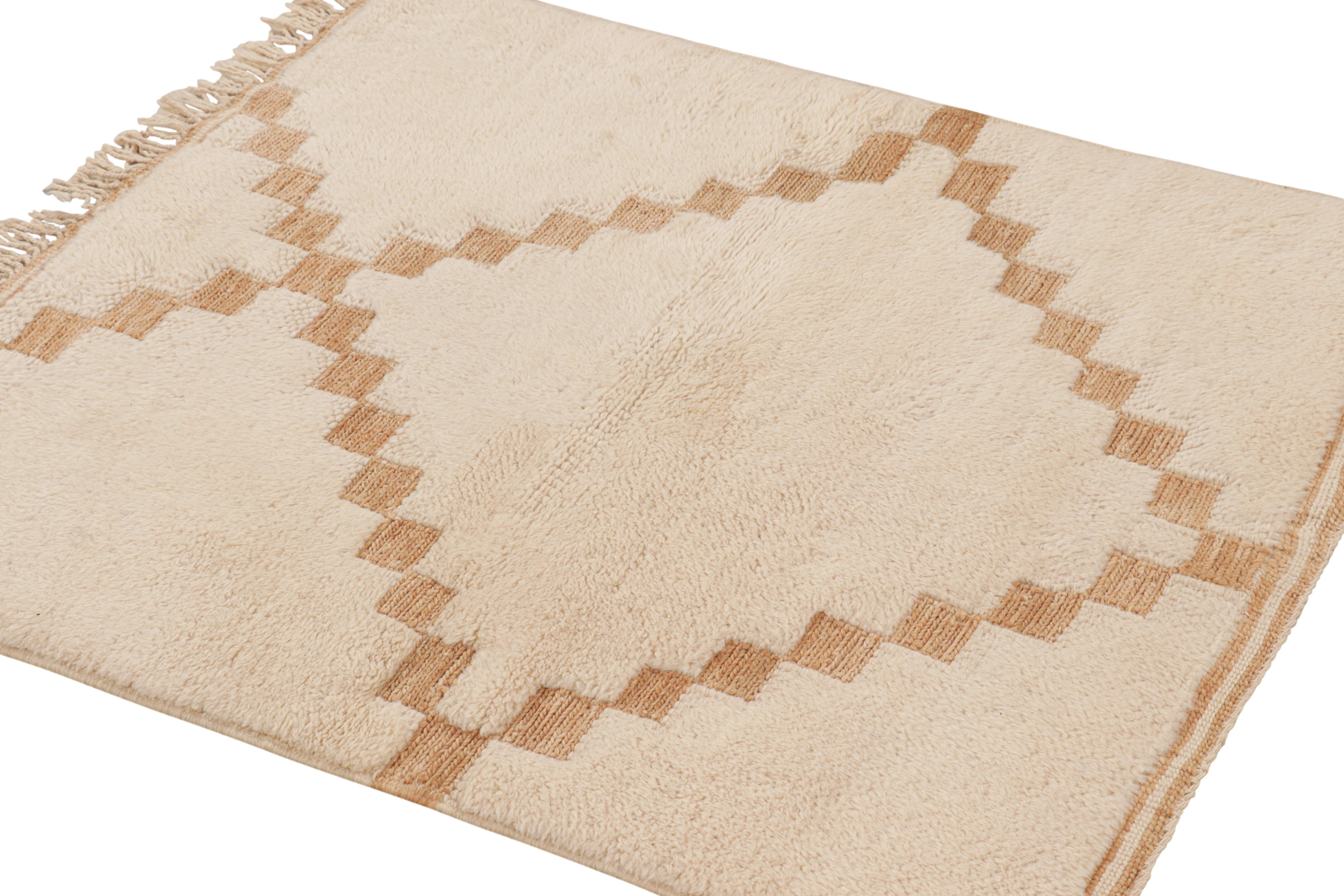 Rug & Kilim’s Moroccan Rug in Cream and Beige-Brown with Diamond Medallion In New Condition For Sale In Long Island City, NY