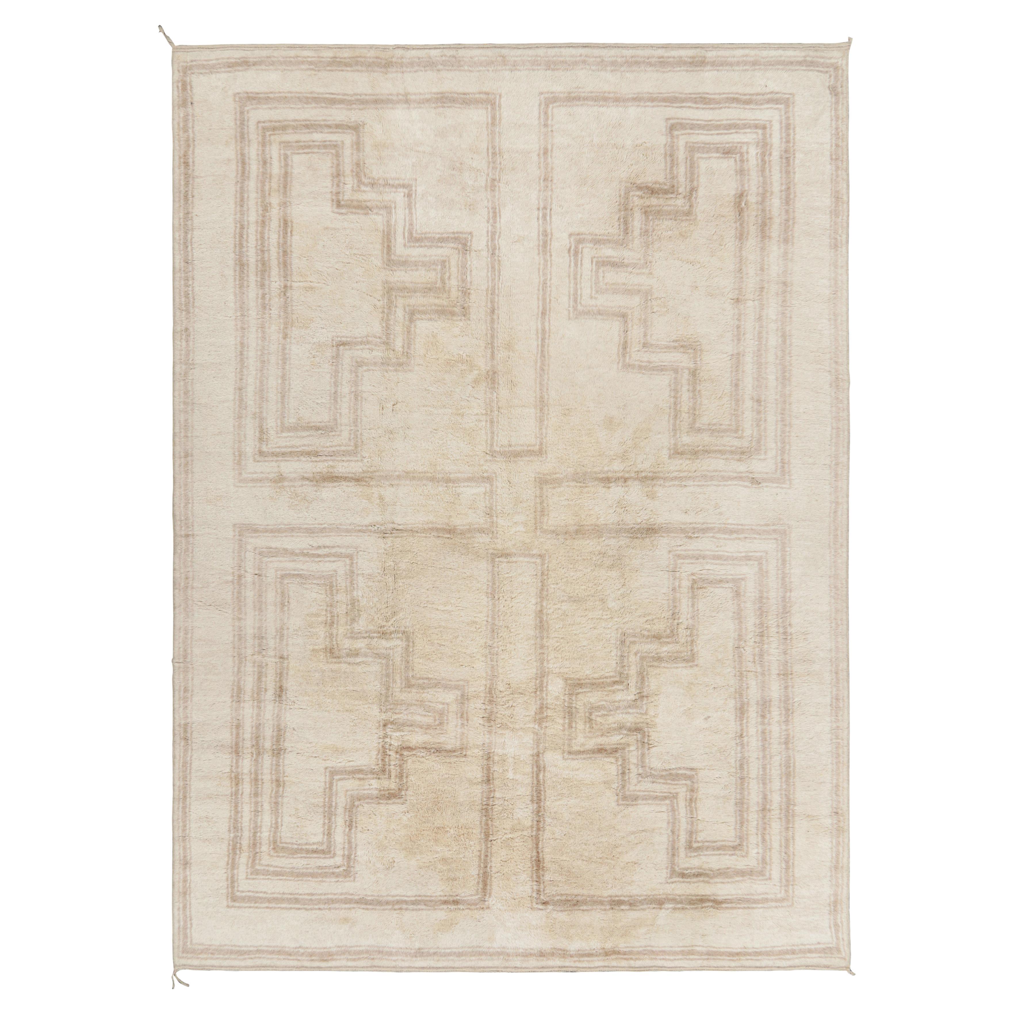 Alfombra marroquí Rug & Kilim en blanco crema con motivos geométricos beige en venta